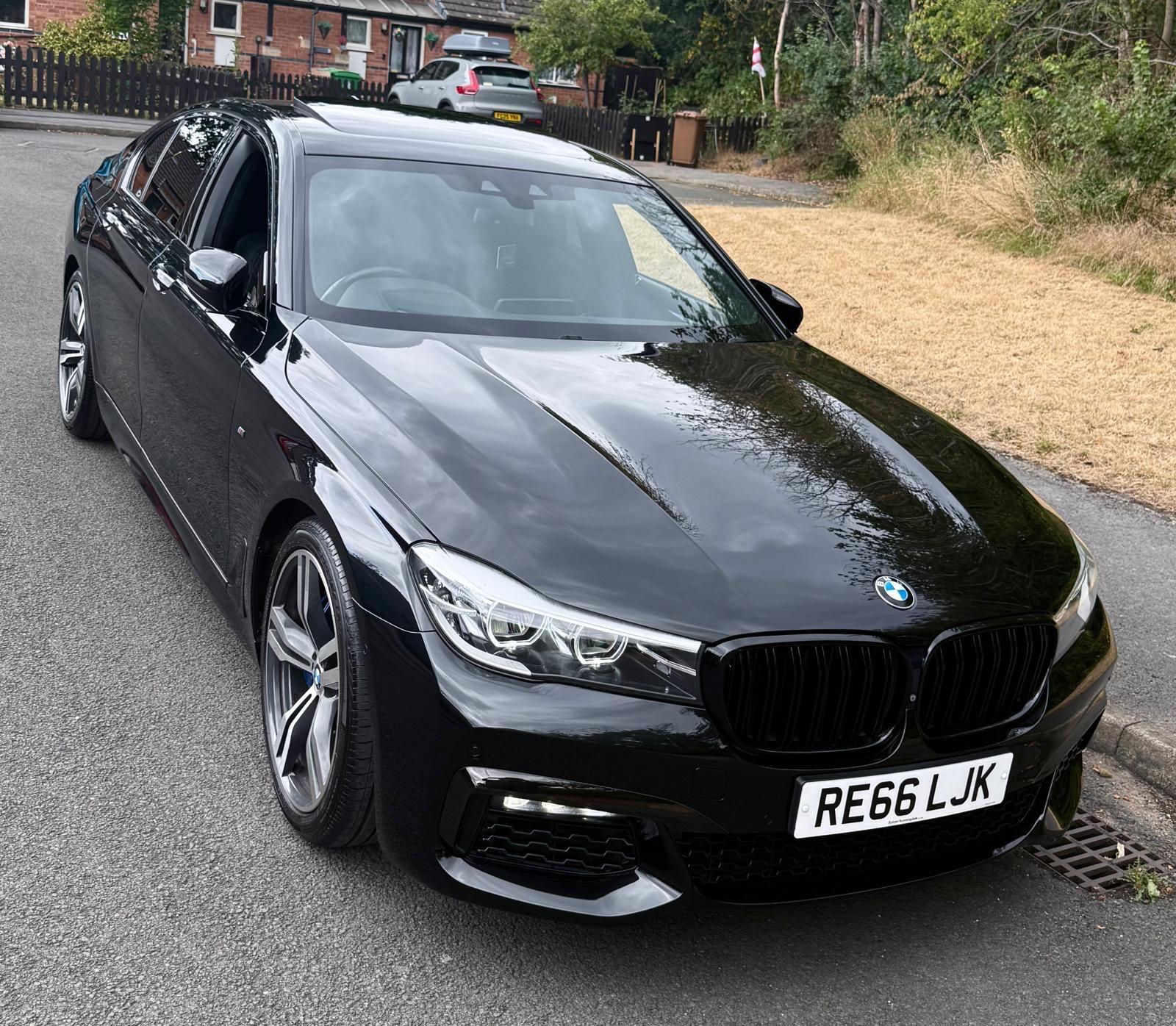 BMW 7 Series view 61