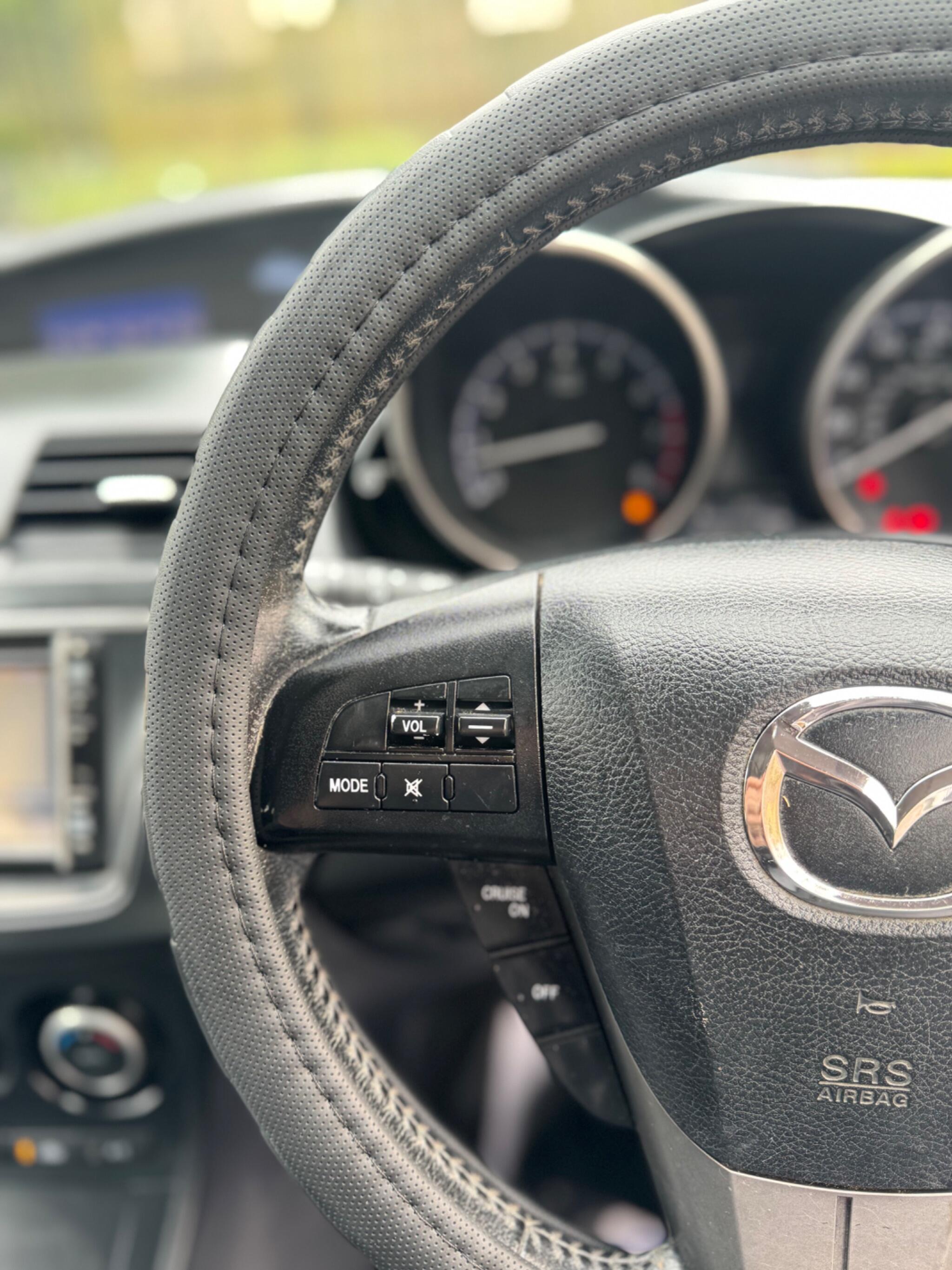 2013 Mazda Mazda3 1.6 Venture Euro 5 5dr image 48