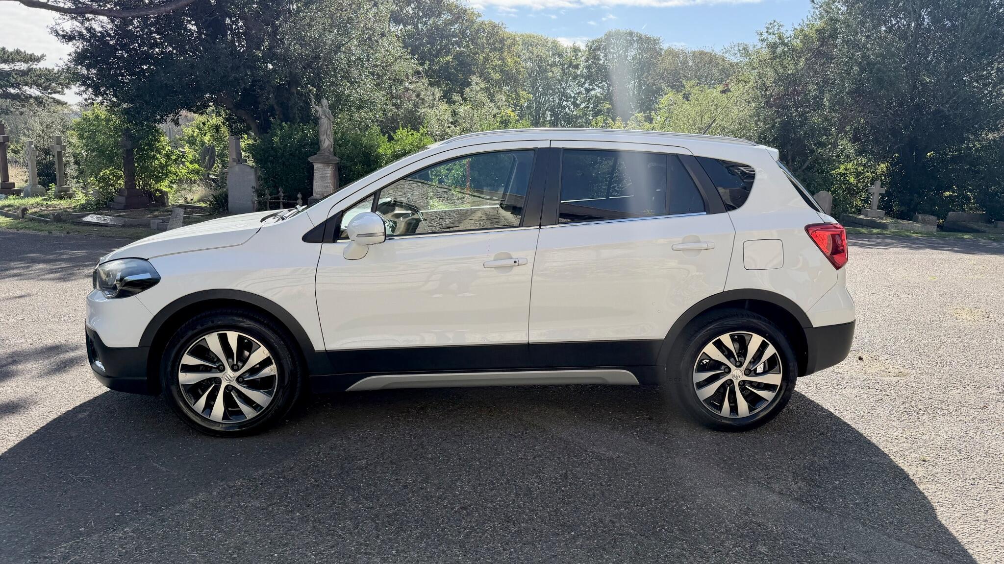 Suzuki SX4 S-Cross view 16
