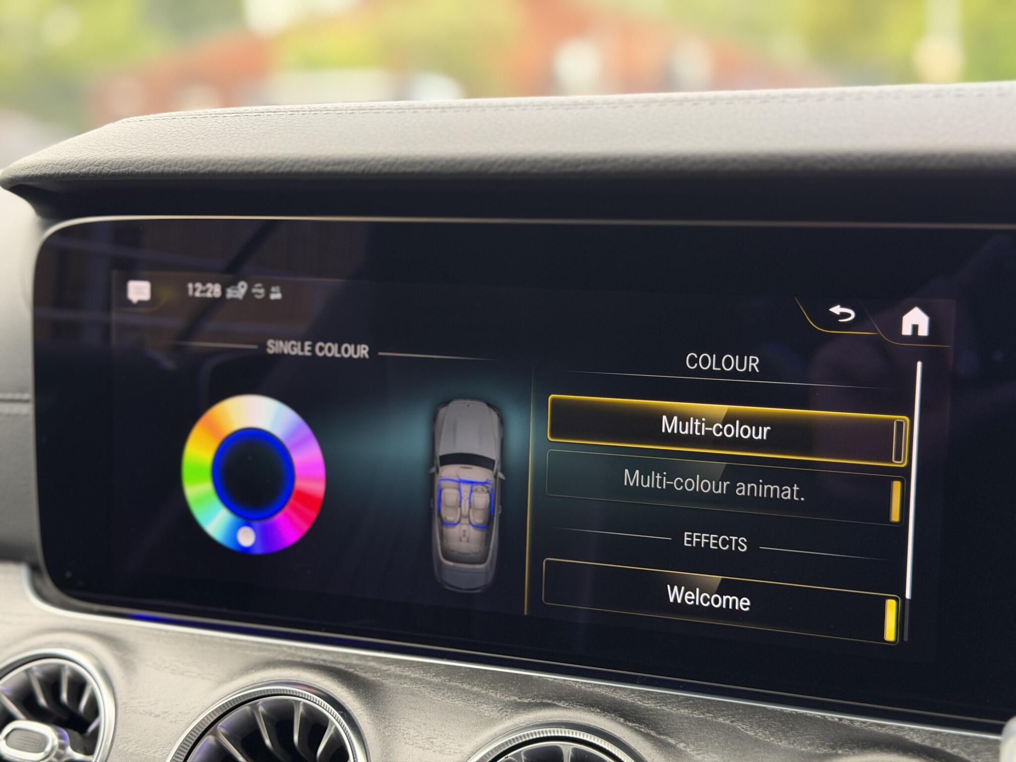 Mercedes-Benz E-Class view 36