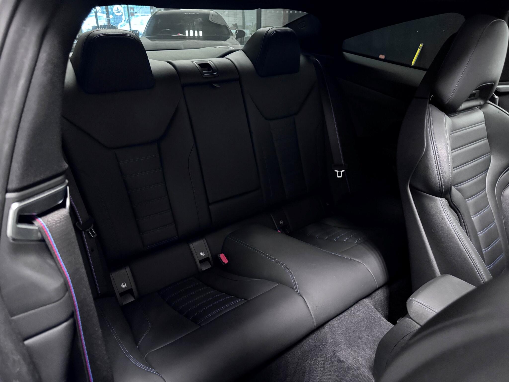 BMW 4 Series view 27