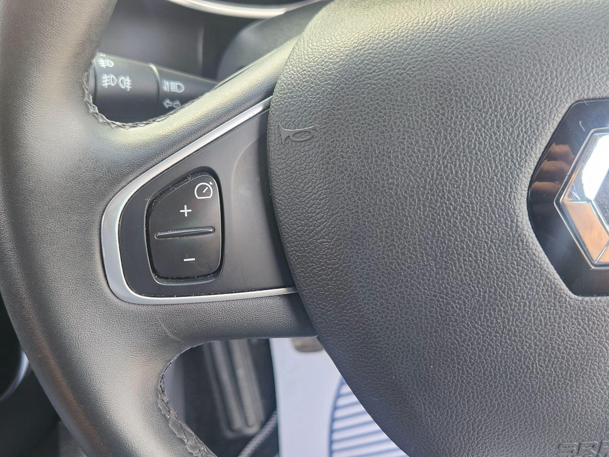 2018 Renault Clio image 26