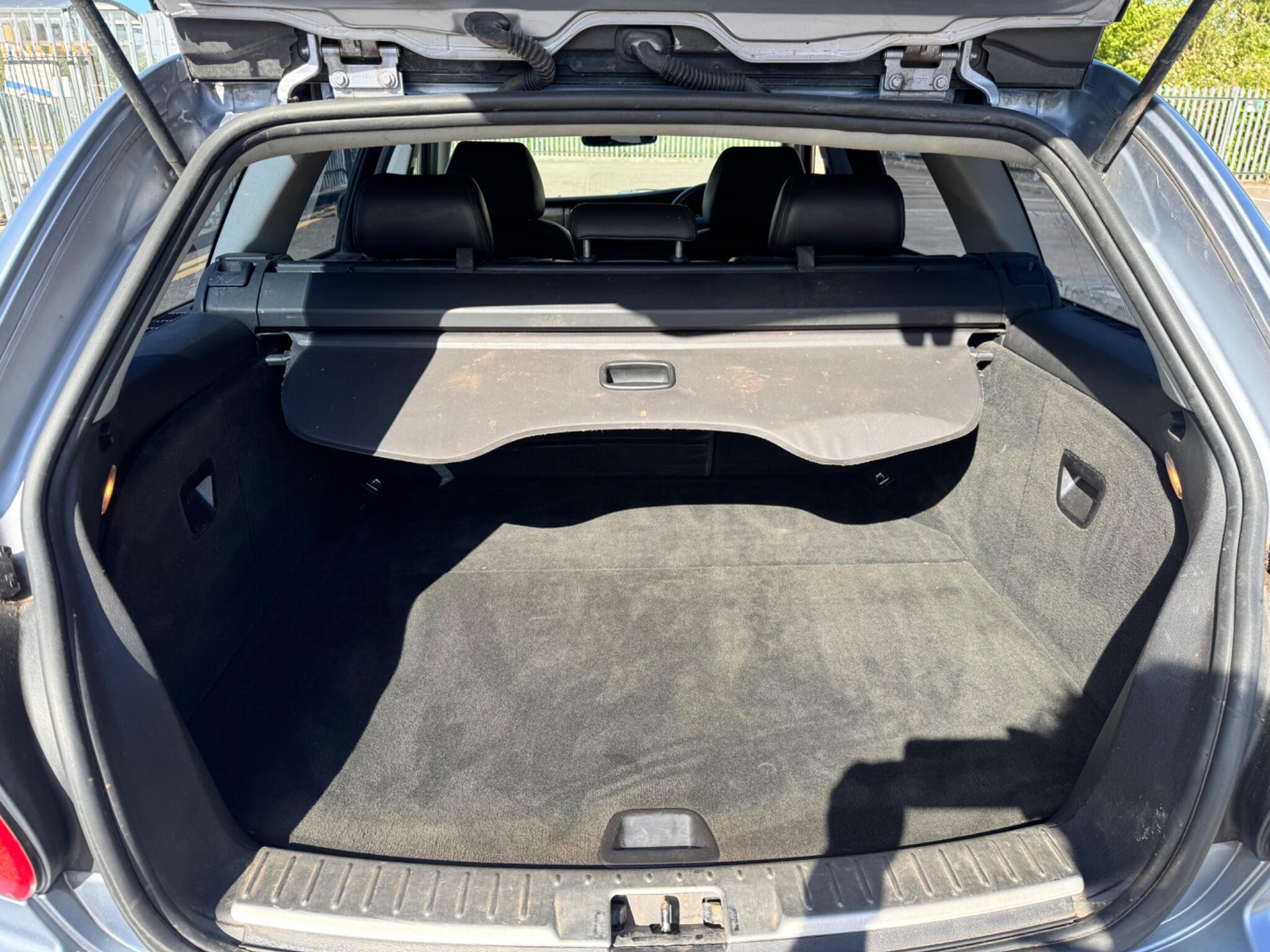 Jaguar X-Type view 44