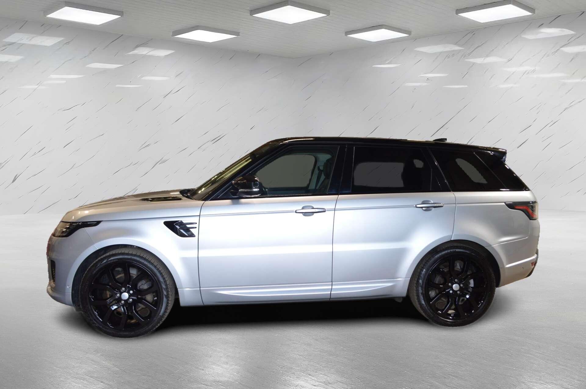 Land Rover Range Rover Sport view 9