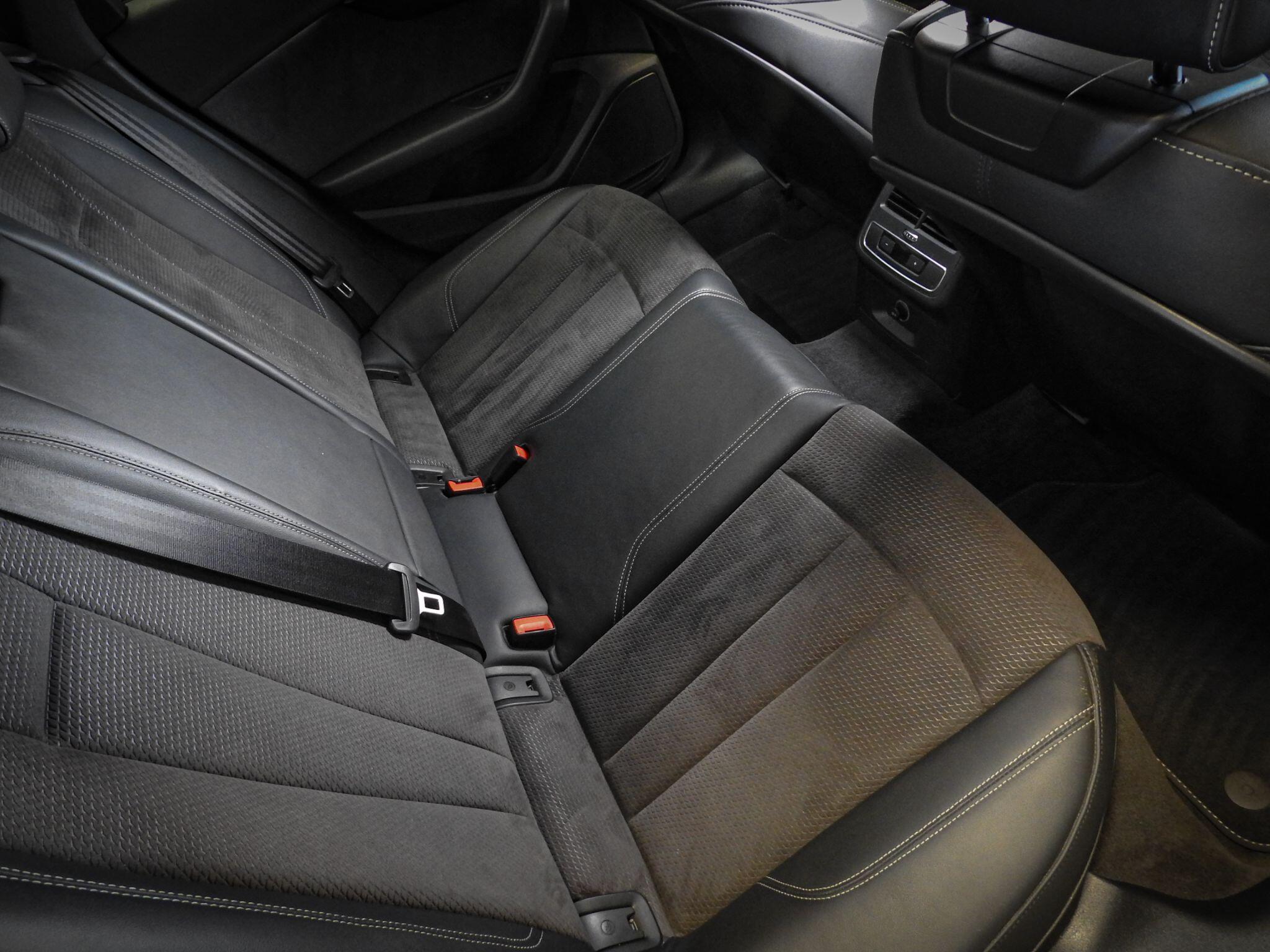 Audi A4 view 39