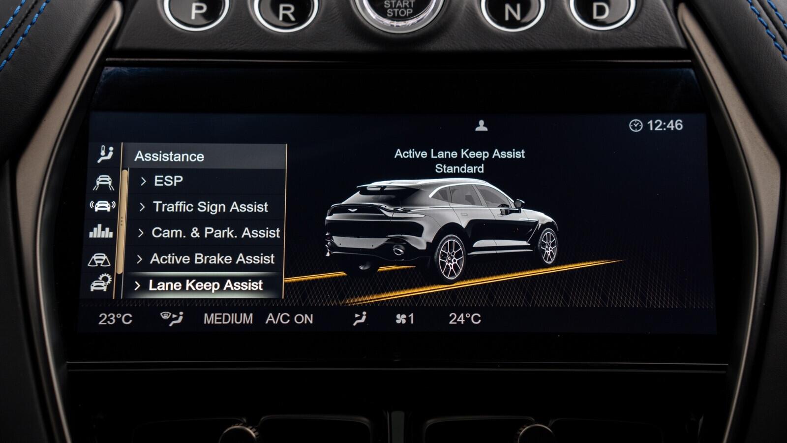 Aston Martin DBX view 18