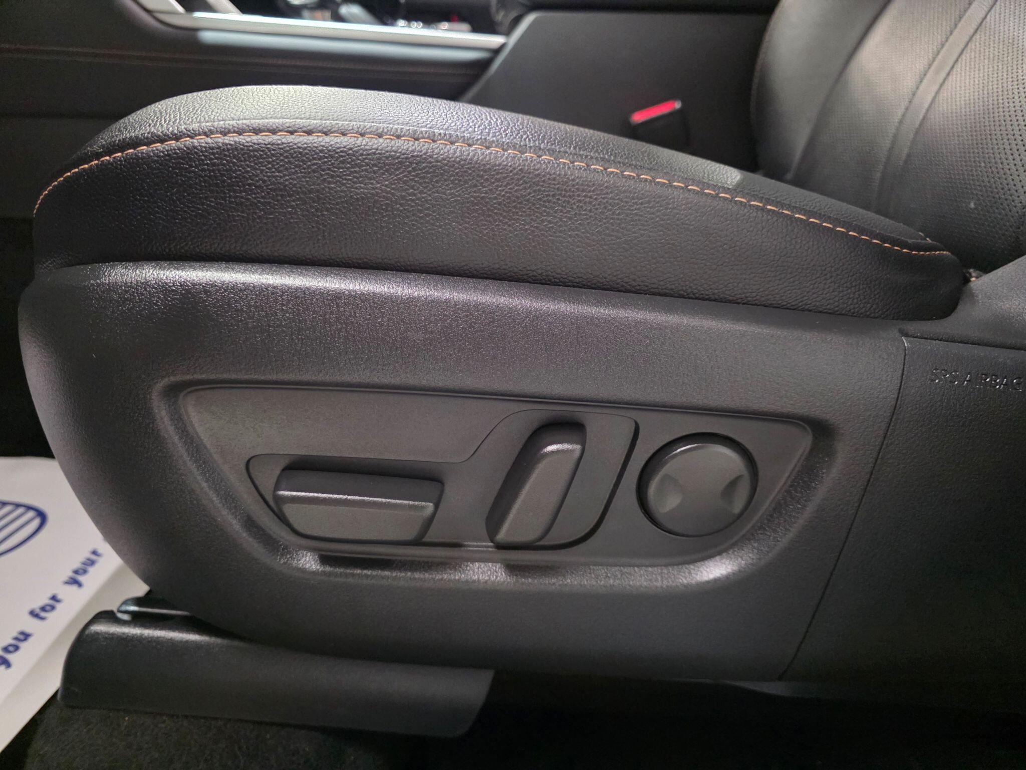 Mazda CX-60 view 30