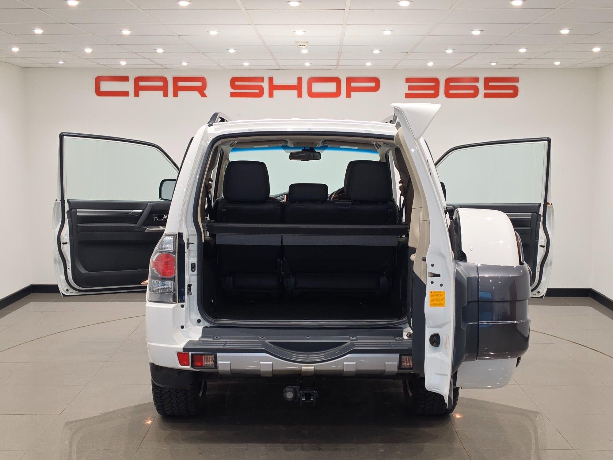 Mitsubishi Shogun view 83