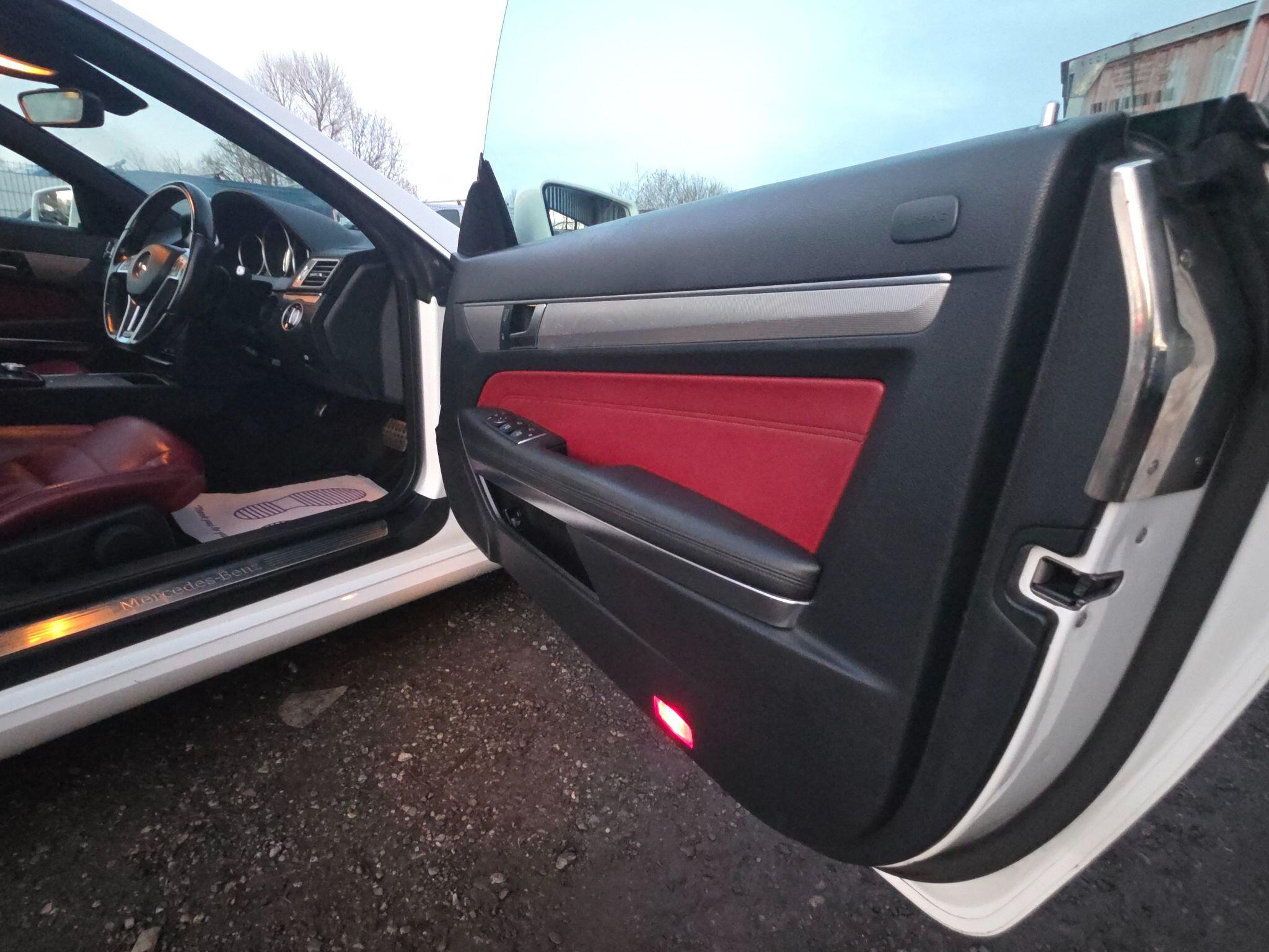 2014 Mercedes-Benz E Class image 19