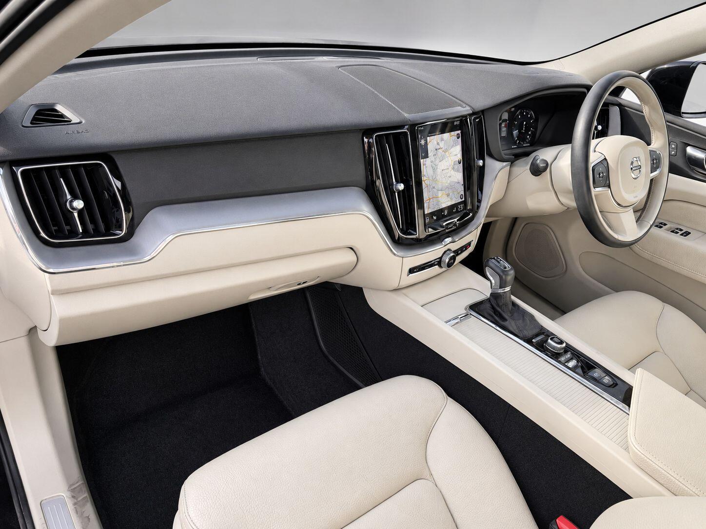 Volvo XC60 view 36
