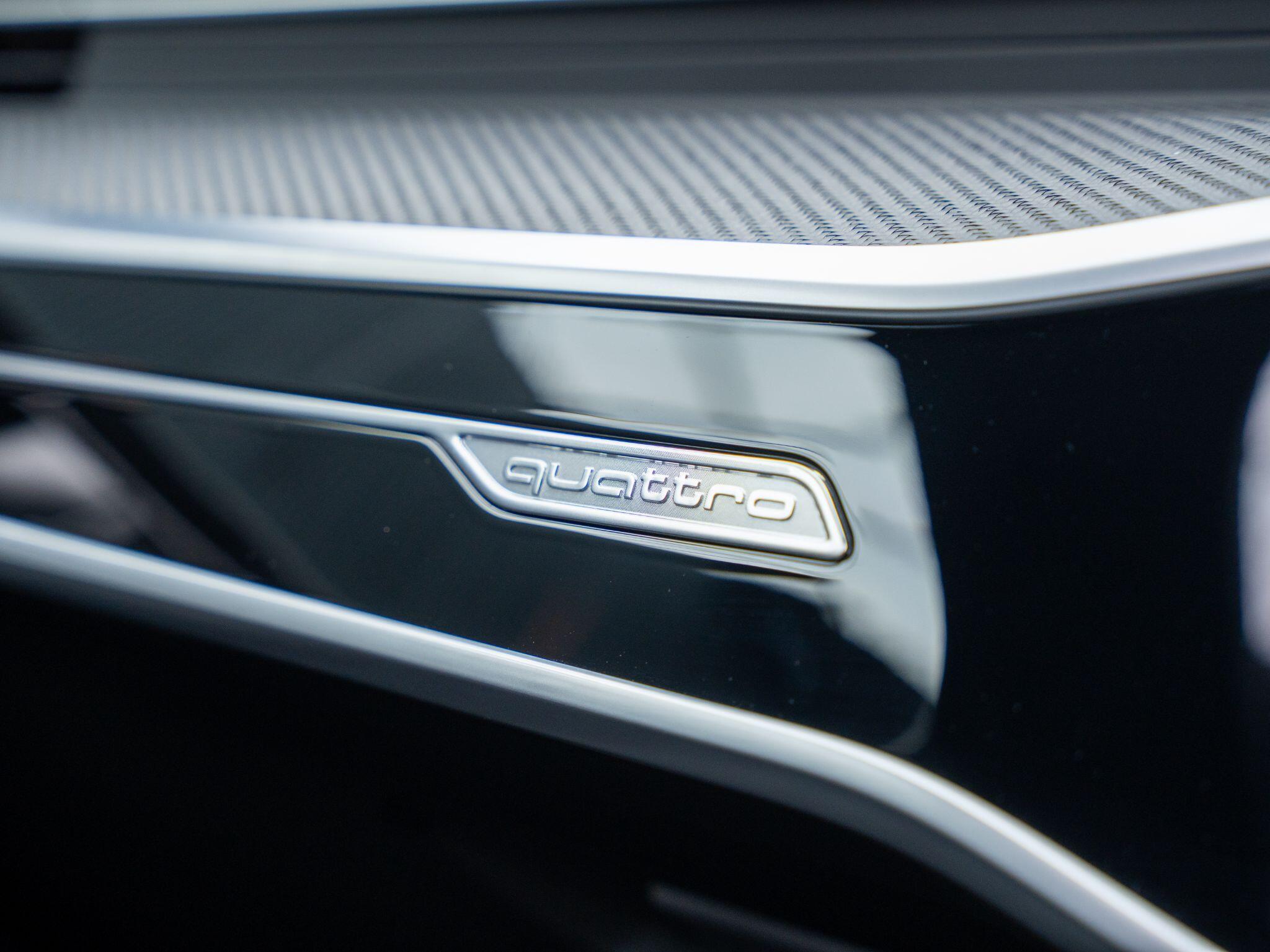 Audi RS6 view 39