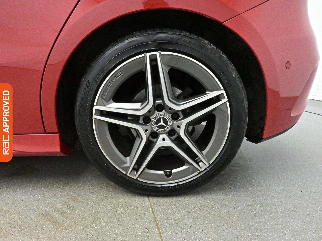 Mercedes-Benz A-Class view 26