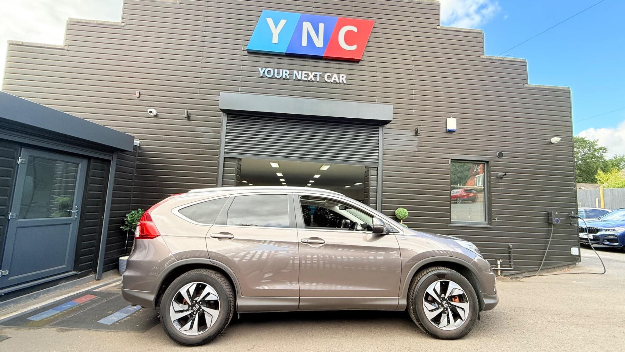 Honda CR-V view 4