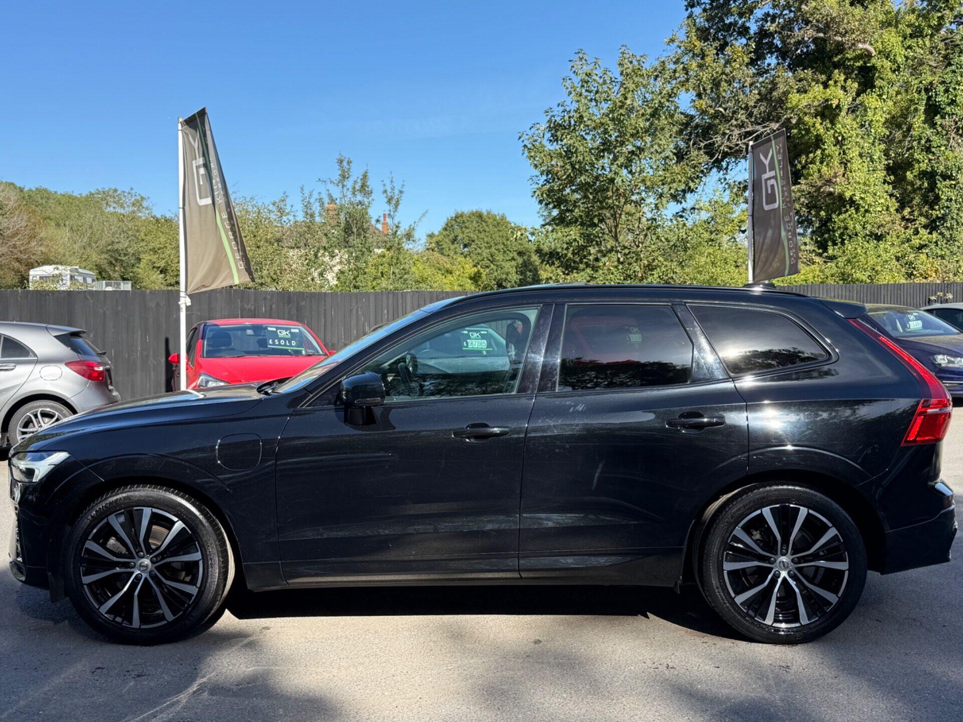 Volvo XC60 view 9
