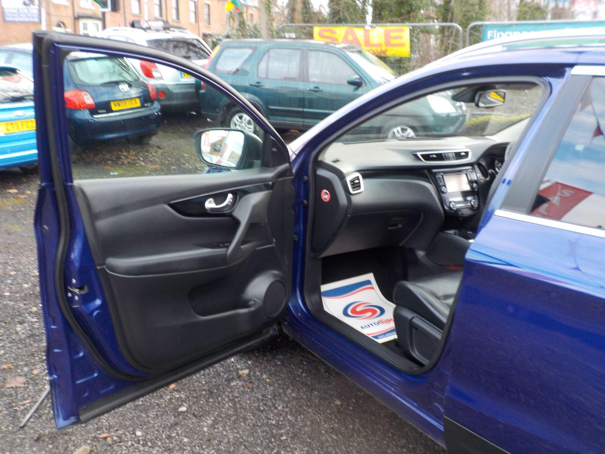 Nissan Qashqai 1.5 dCi Tekna 2WD Euro 6 (s/s) 5dr