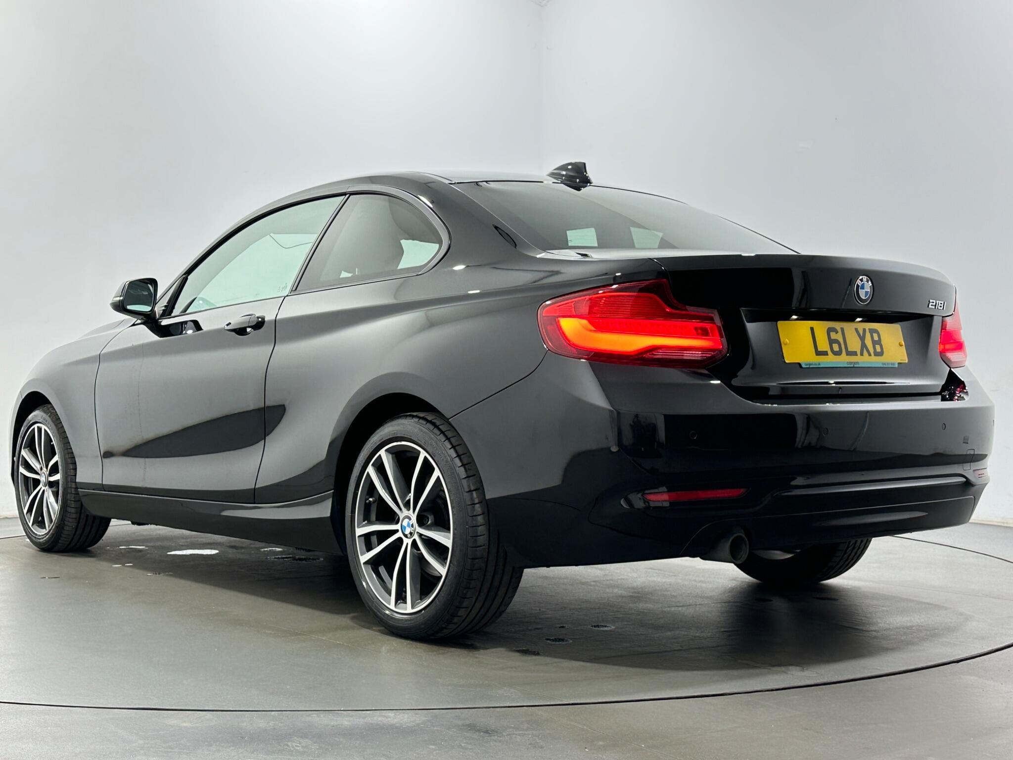 BMW 2 Series view 43
