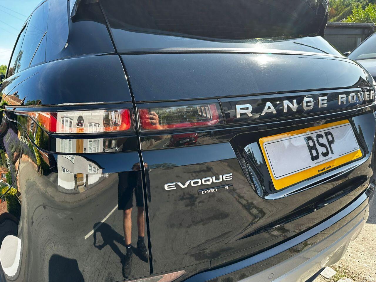 Land Rover Range Rover Evoque view 22
