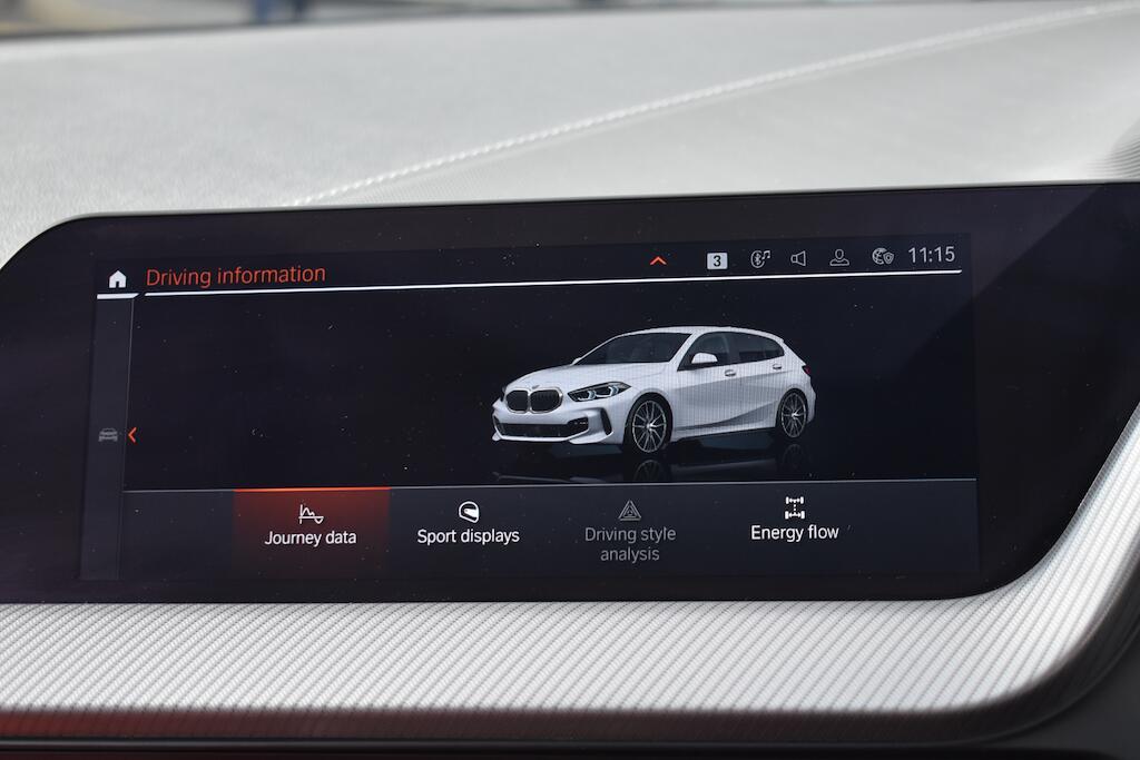 BMW 1 Series view 31