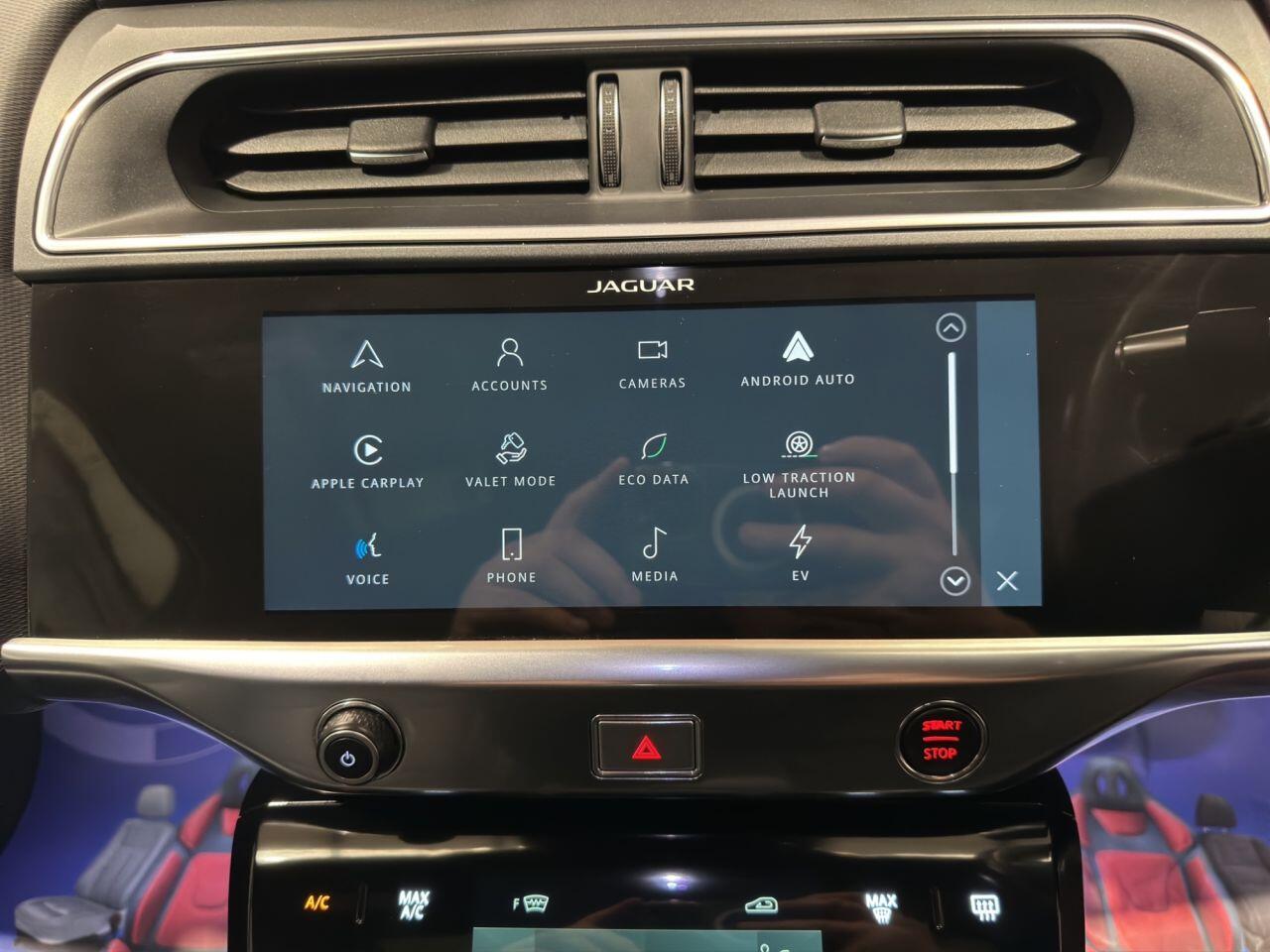 Jaguar I-Pace view 23