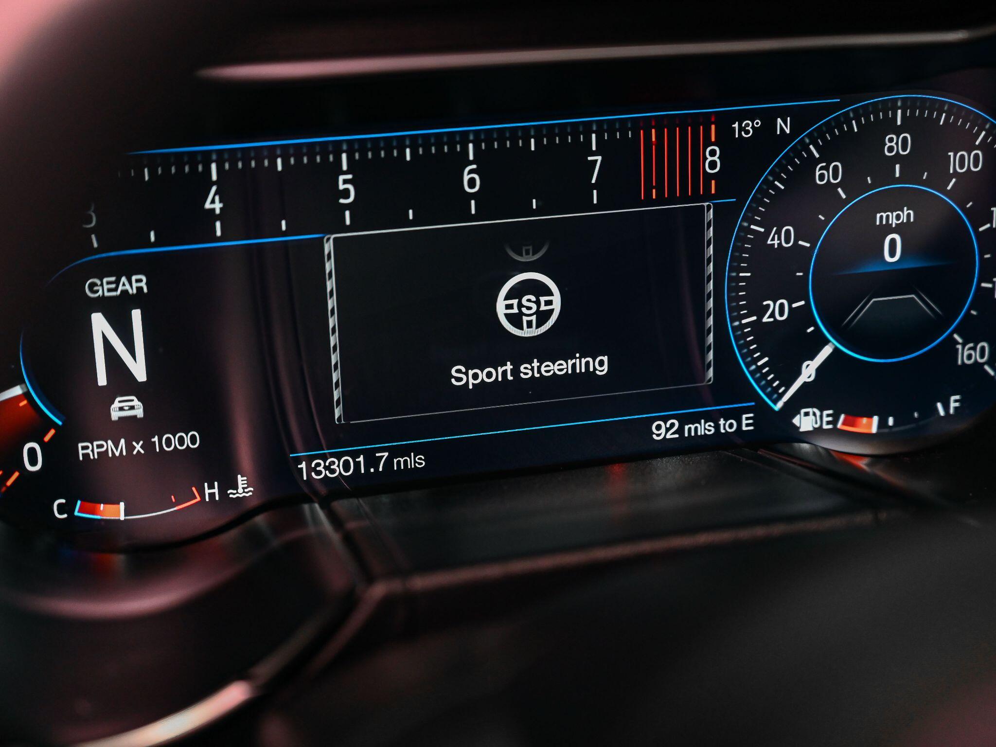 Ford Mustang view 14