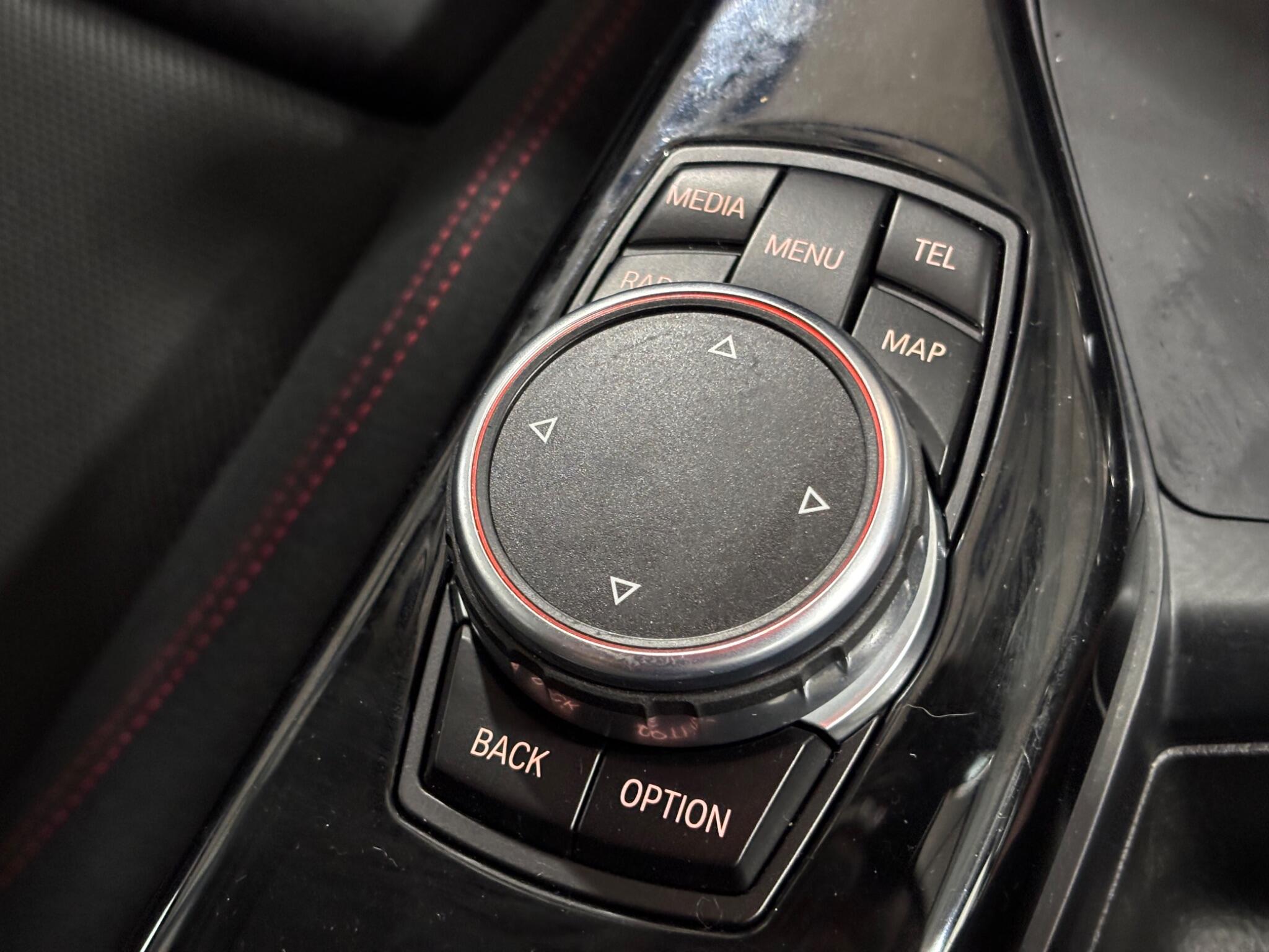 BMW 1 Series view 38
