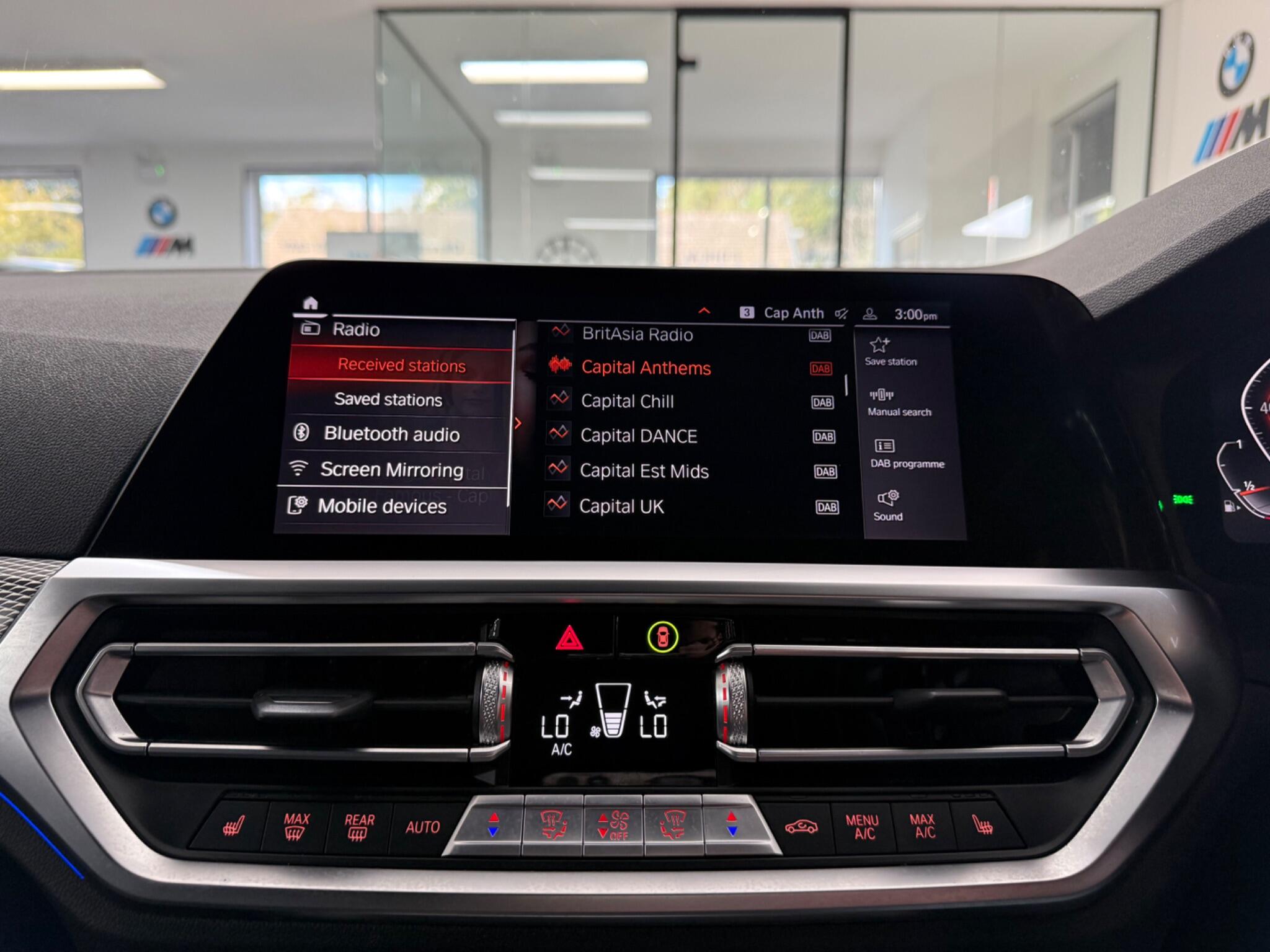 BMW 3 Series view 9