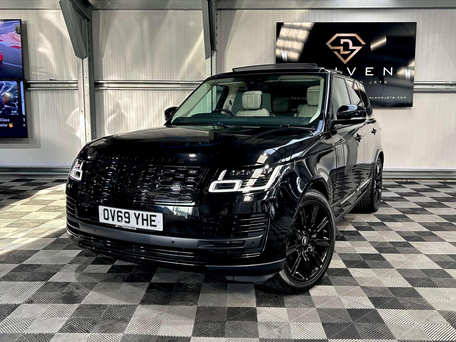 Land Rover Range Rover view 4