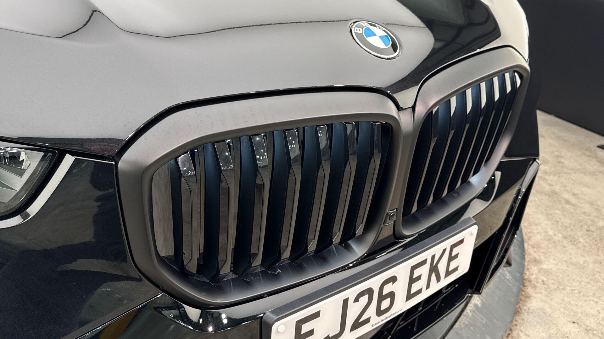 BMW X5 view 33