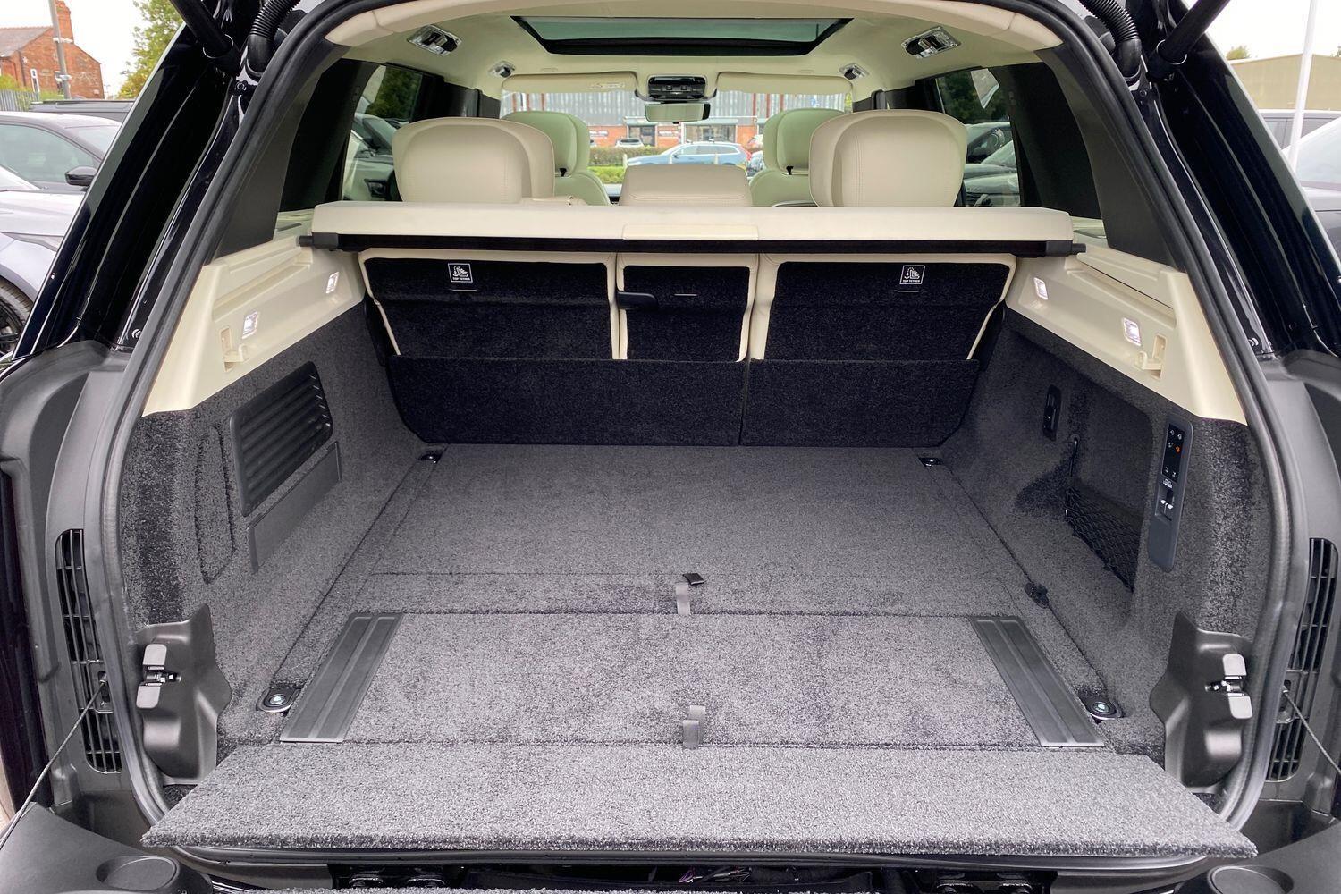 Land Rover Range Rover view 38