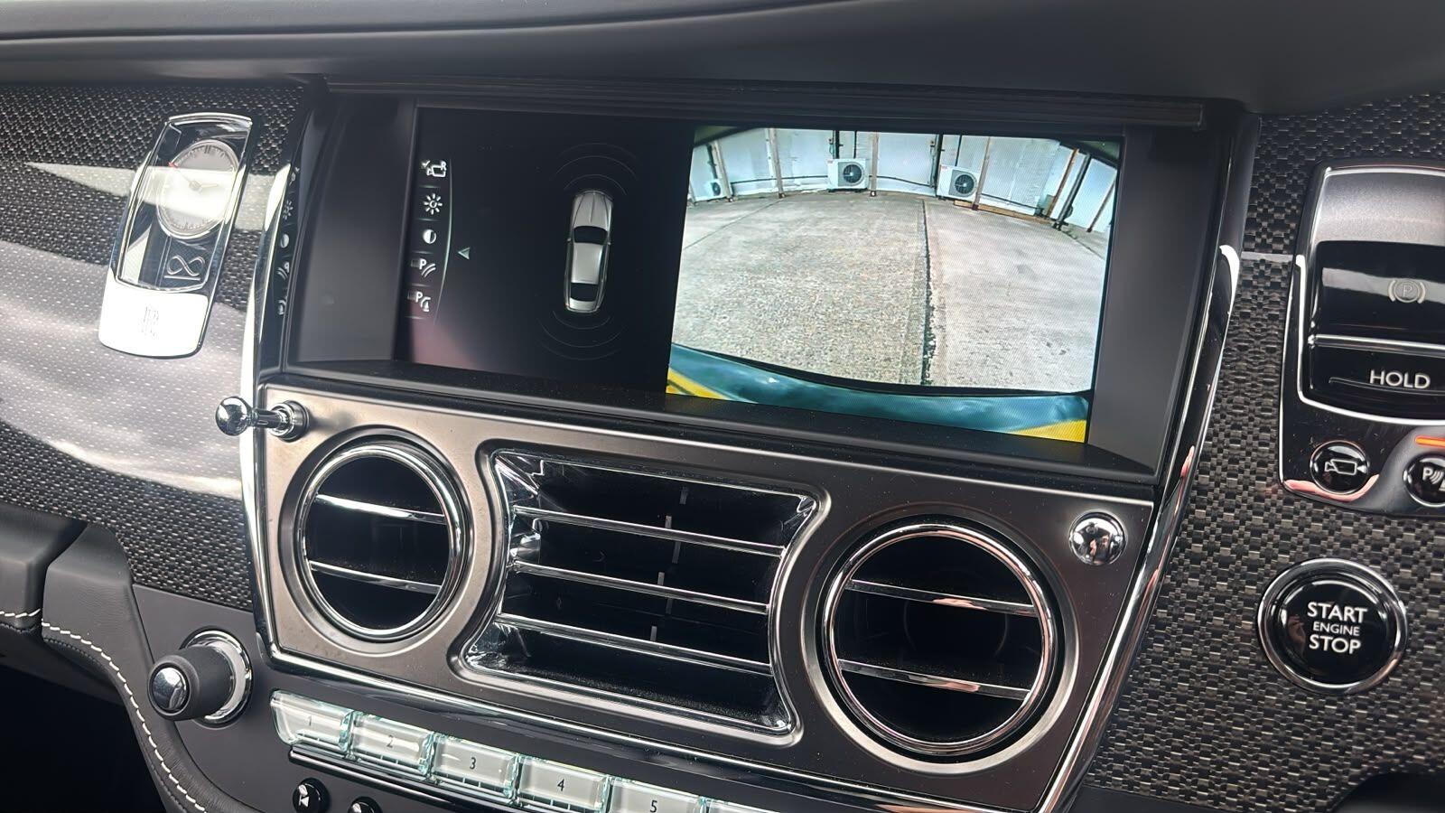 Rolls-Royce Wraith view 23