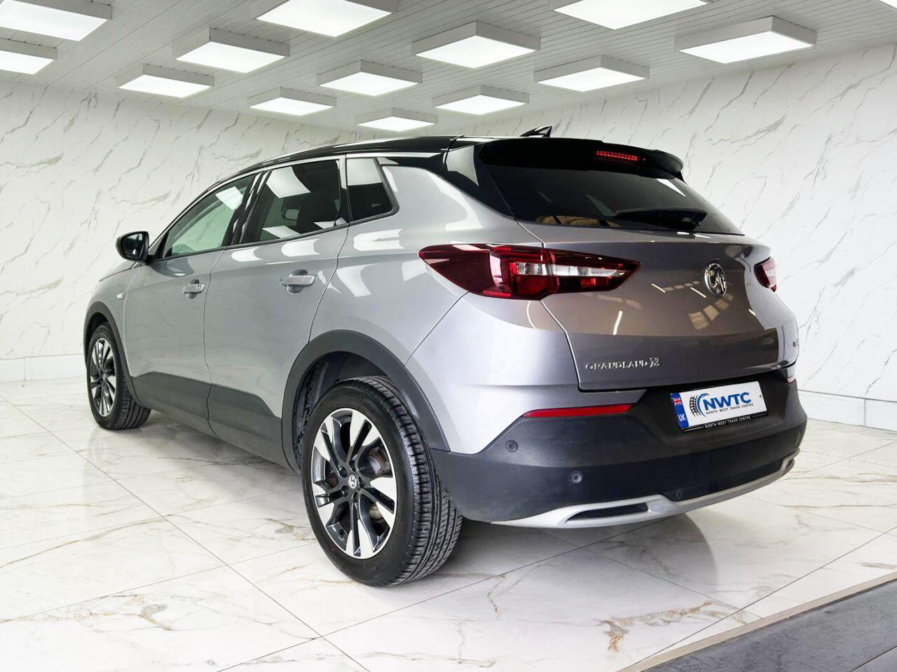 Vauxhall Grandland X view 8