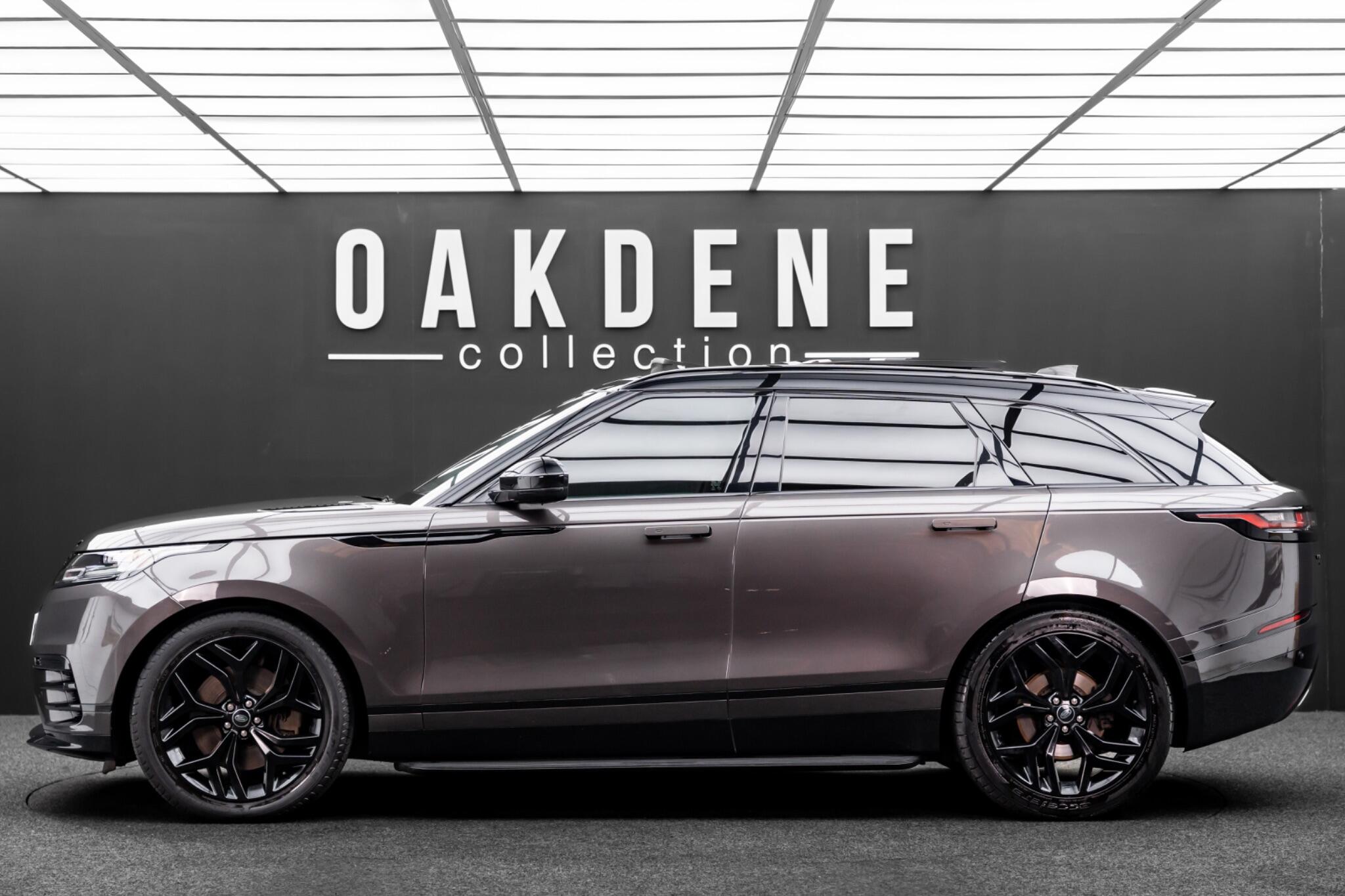 Land Rover Range Rover Velar view 3