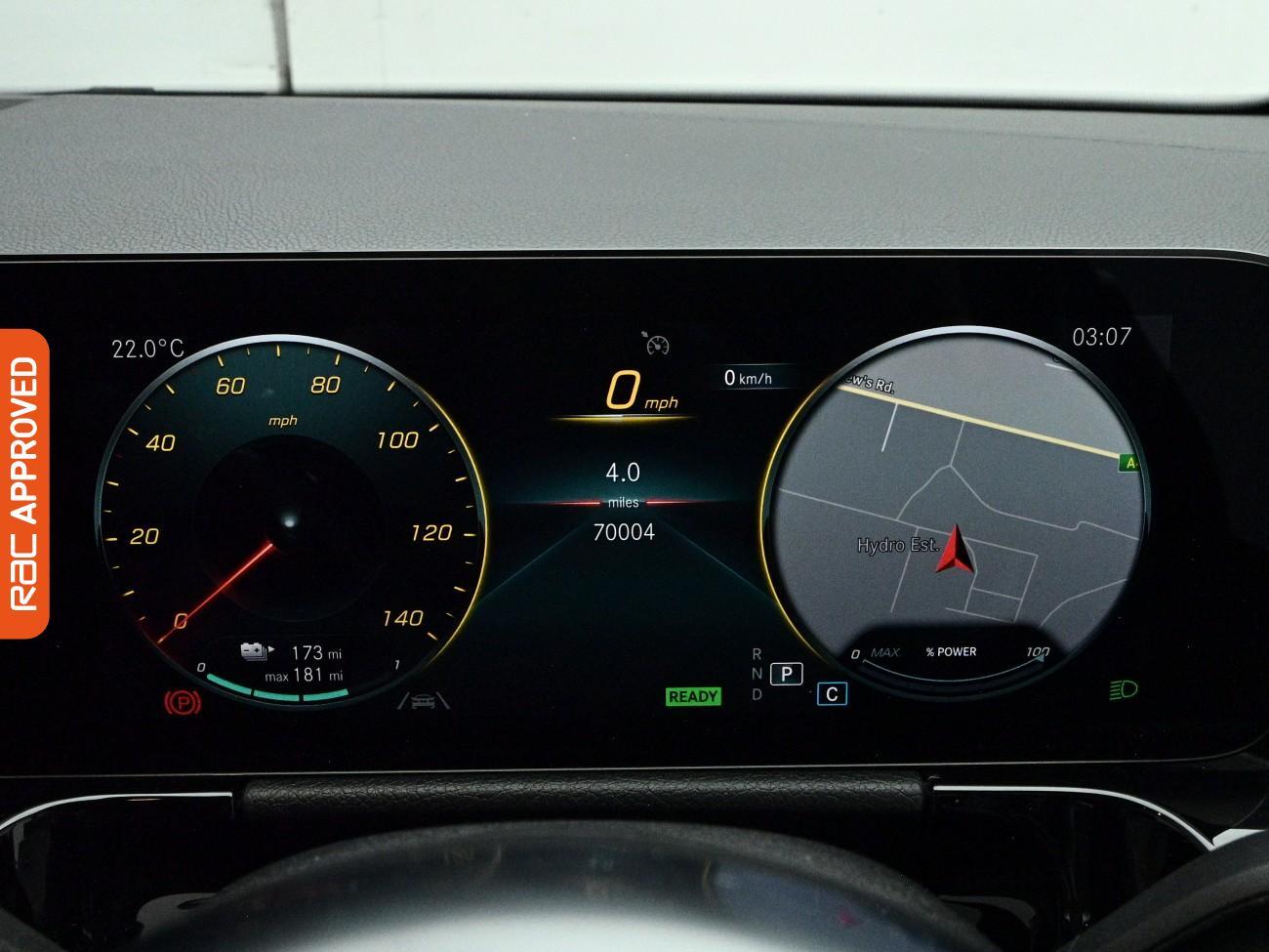 Mercedes-Benz Eqa view 12