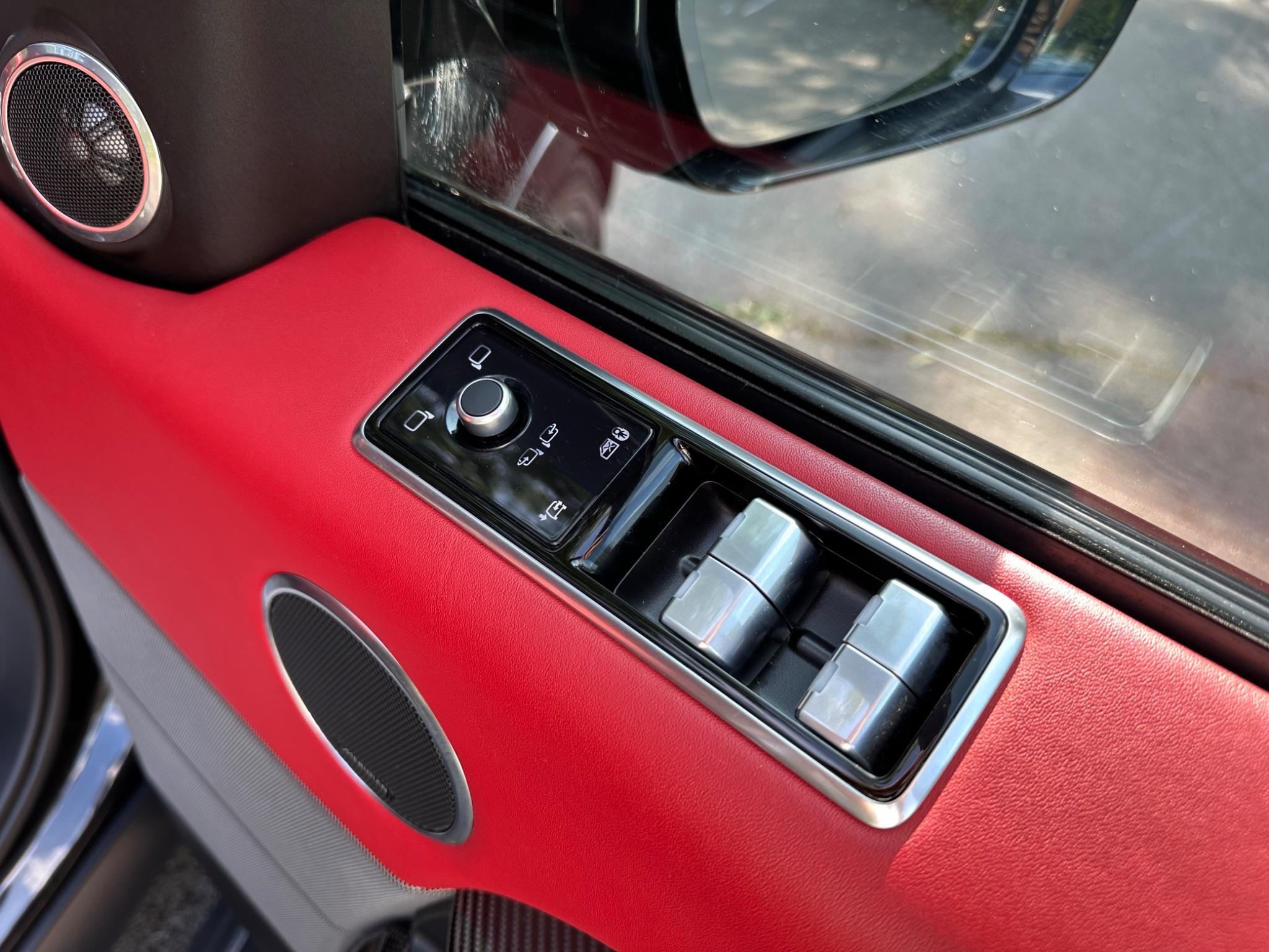 Land Rover Range Rover Sport view 35