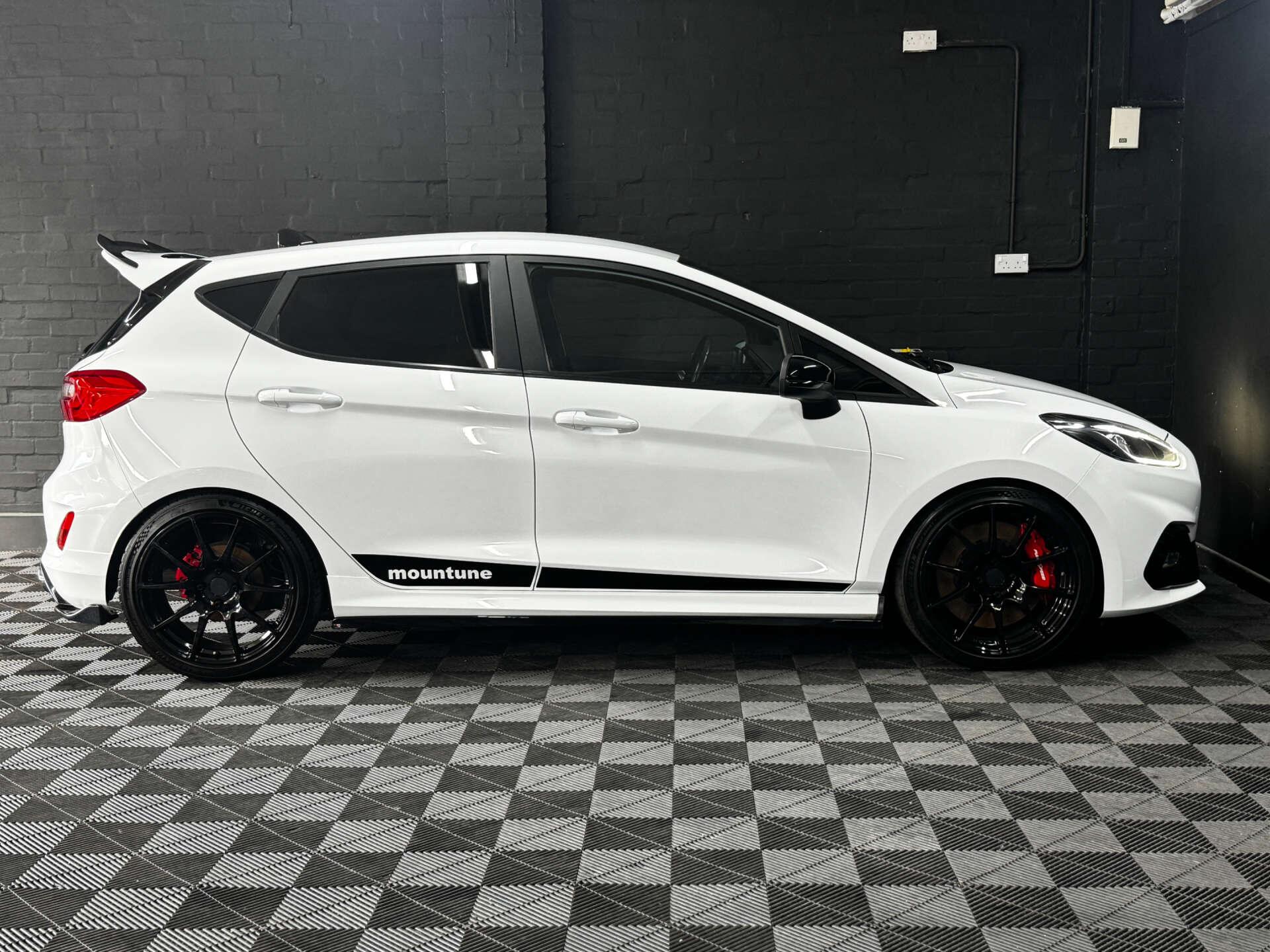 Ford Fiesta view 17