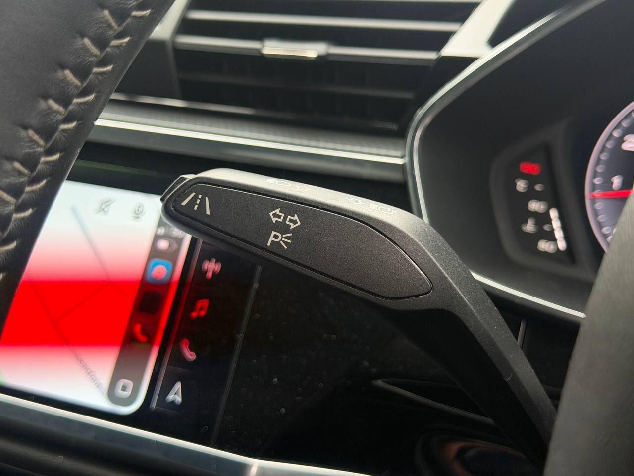 Audi Q3 view 36
