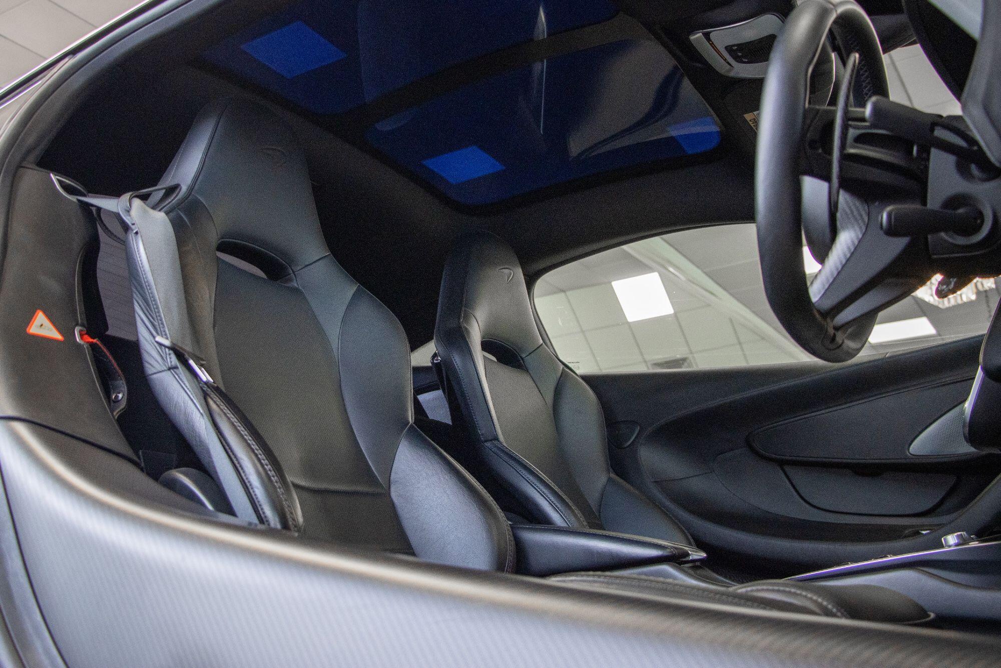 Mclaren GT view 72