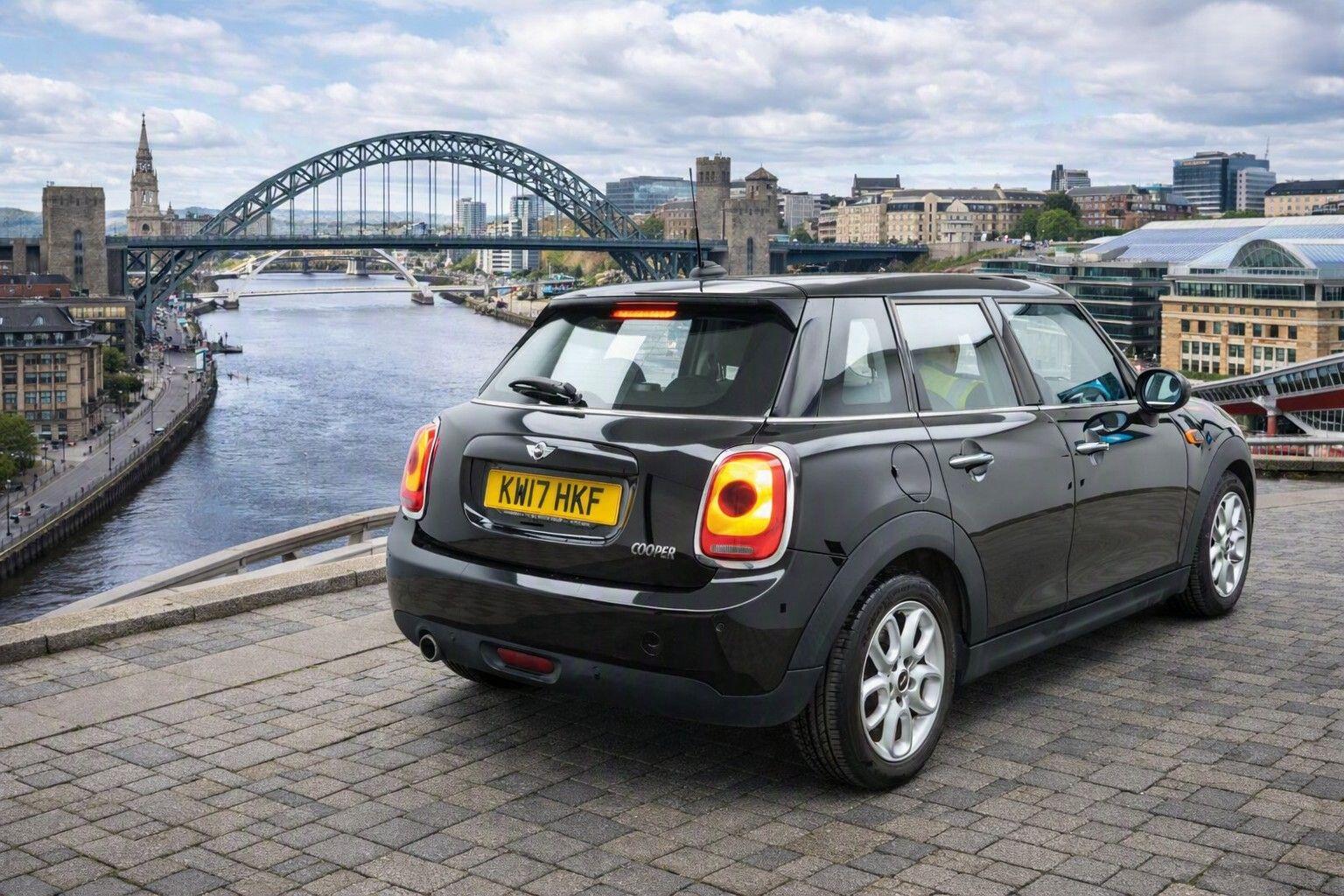 Mini Hatch view 2