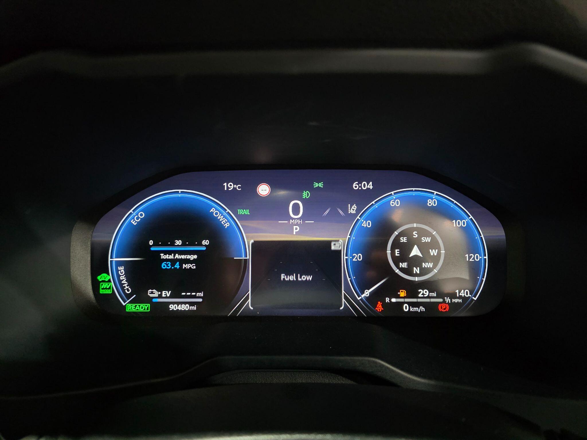 Toyota Rav4 view 11