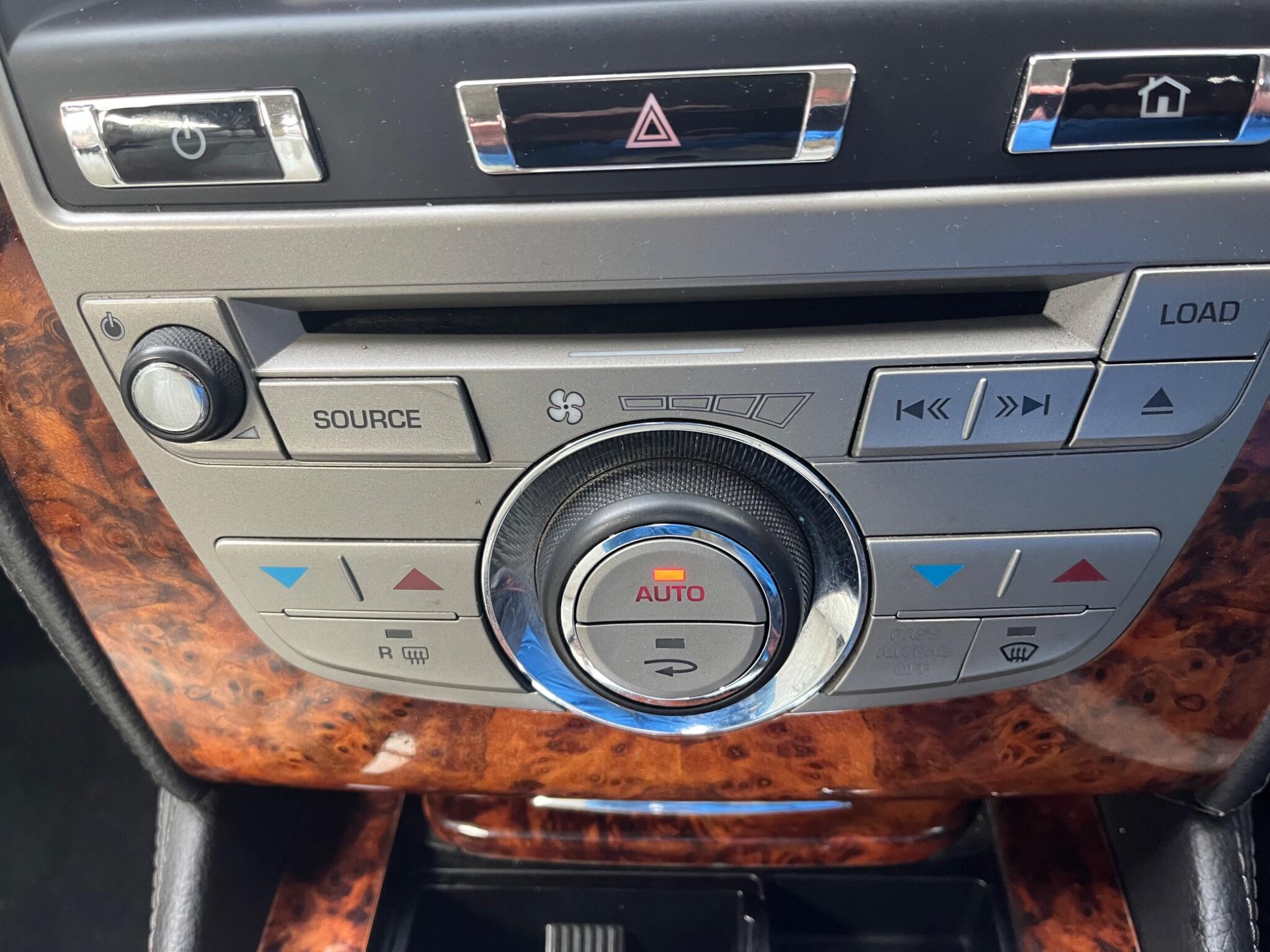 2010 Jaguar XK 5.0 V8 Auto Euro 5 2dr • 88,000 miles image 28