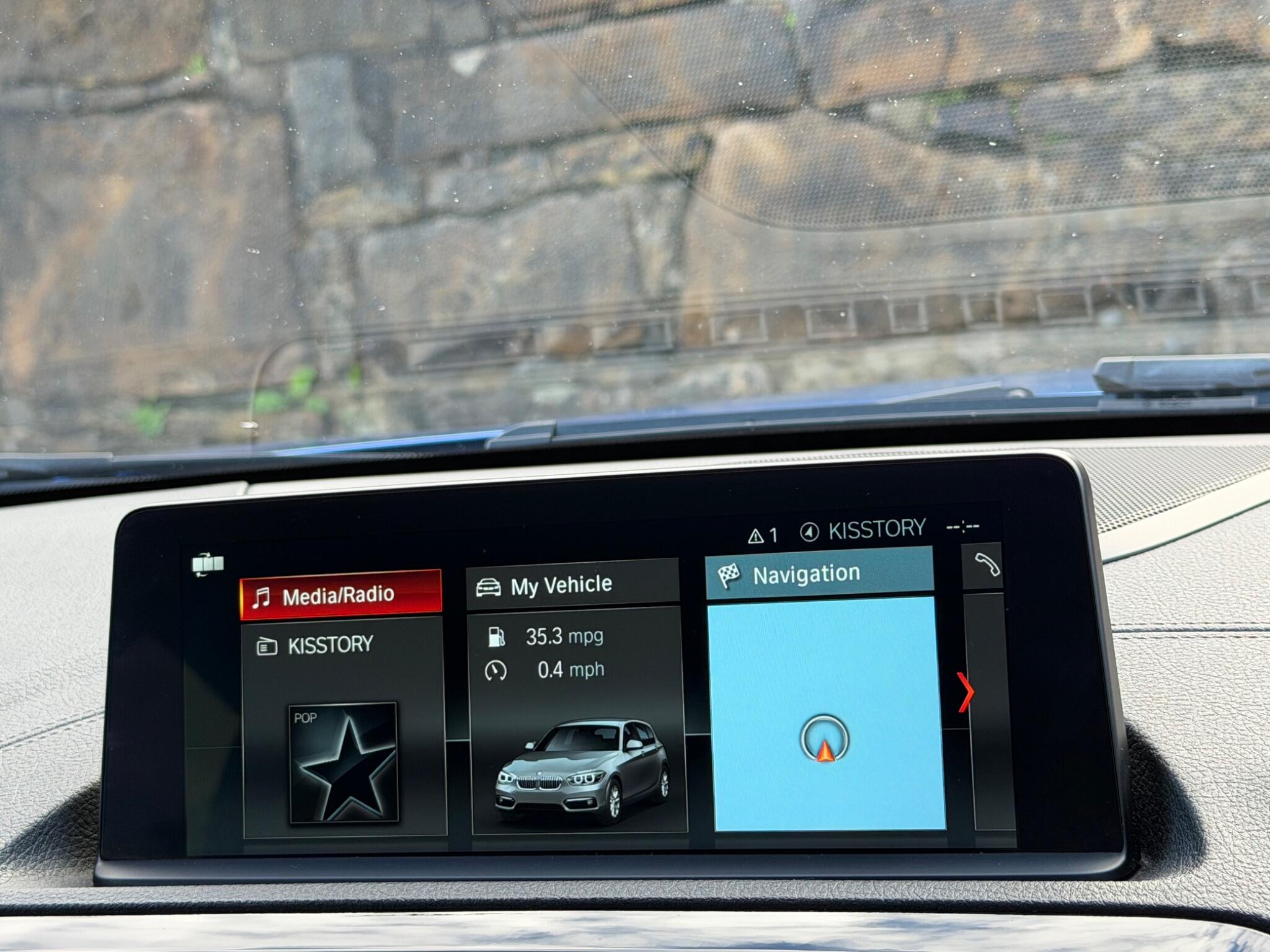 BMW 1 Series view 29