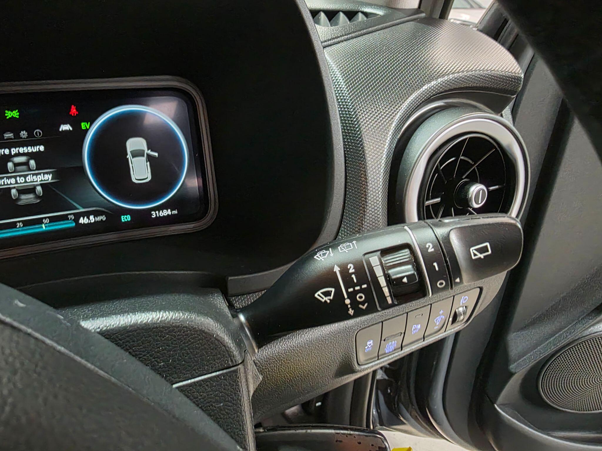 Hyundai Kona view 17