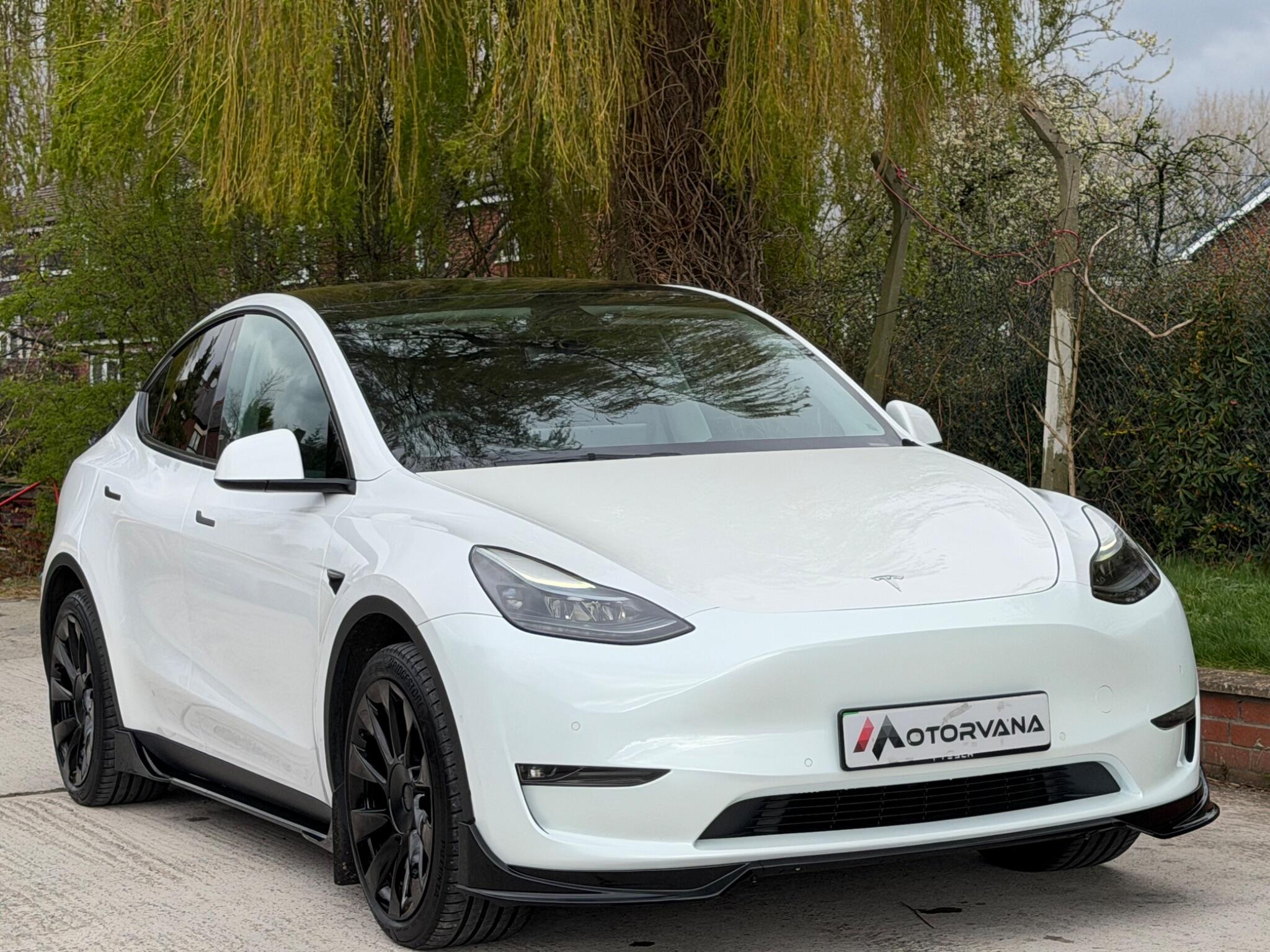 Tesla Model Y view 8
