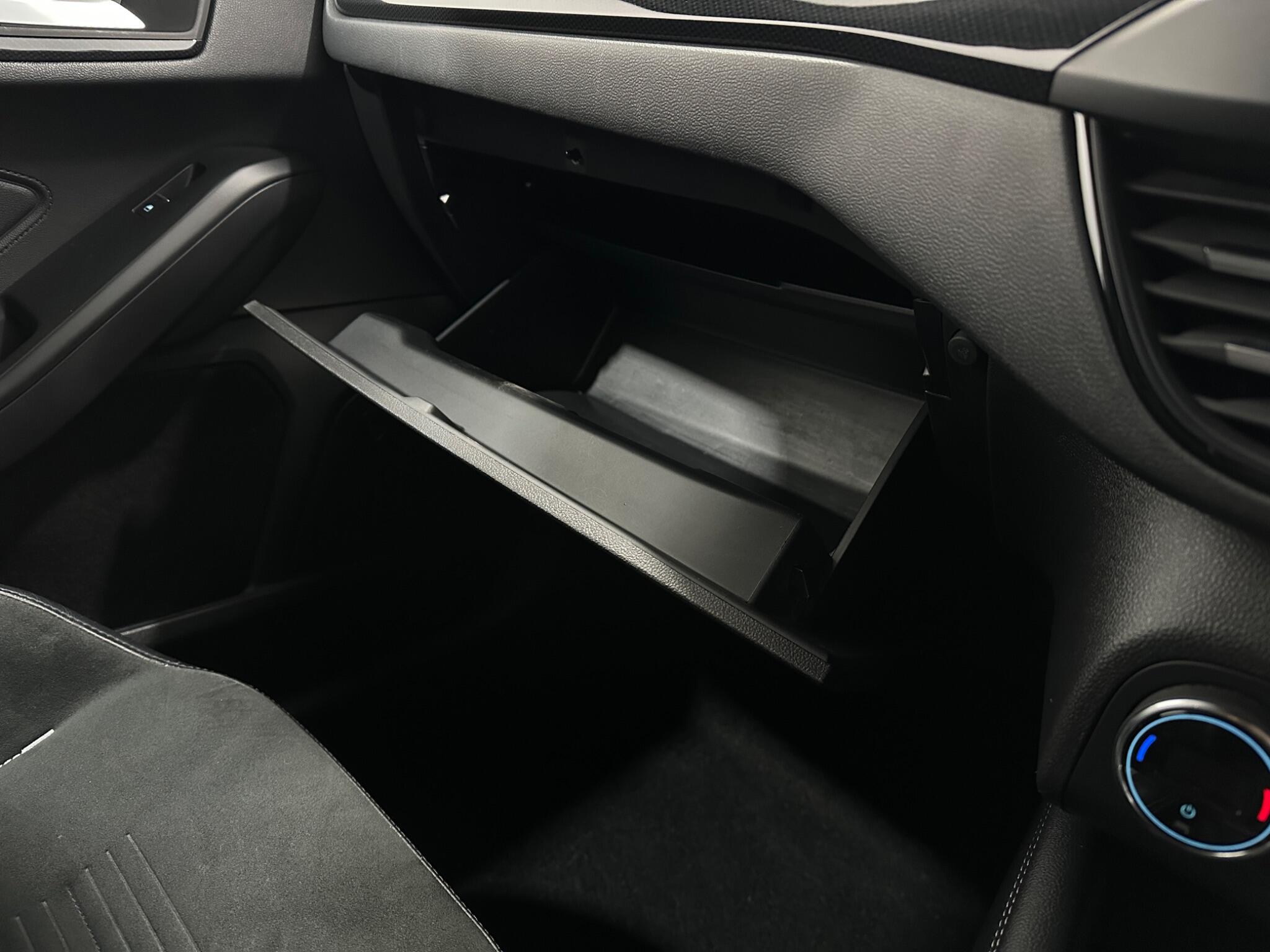 Ford Focus view 27