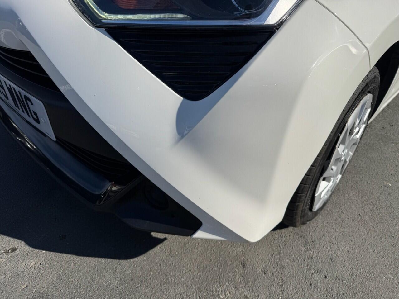 Toyota Aygo view 34