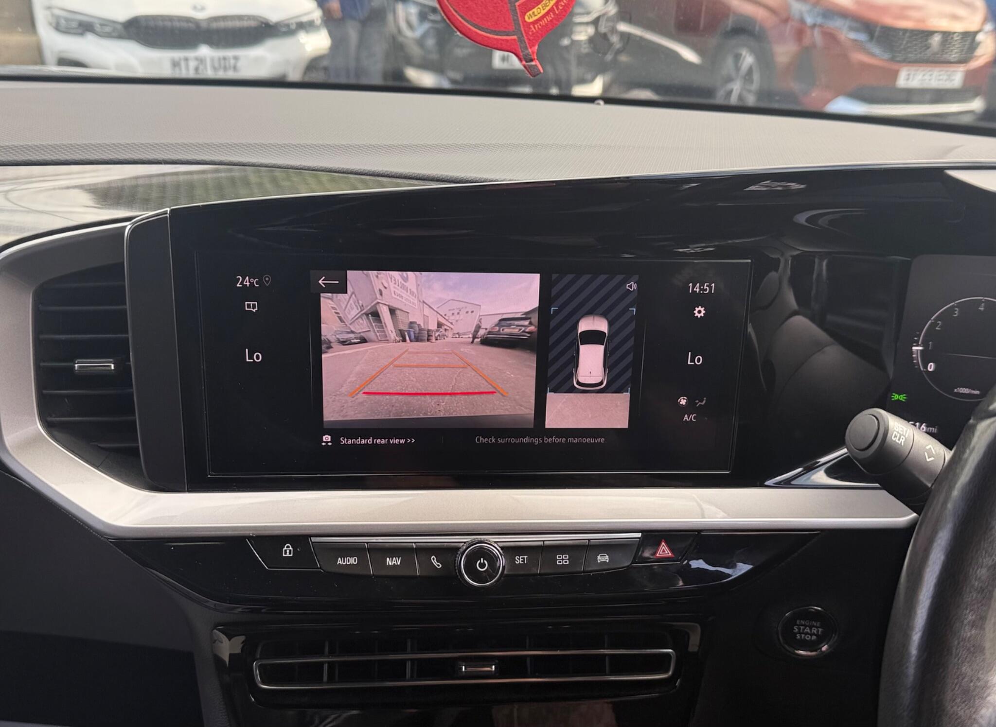 Vauxhall Mokka view 26