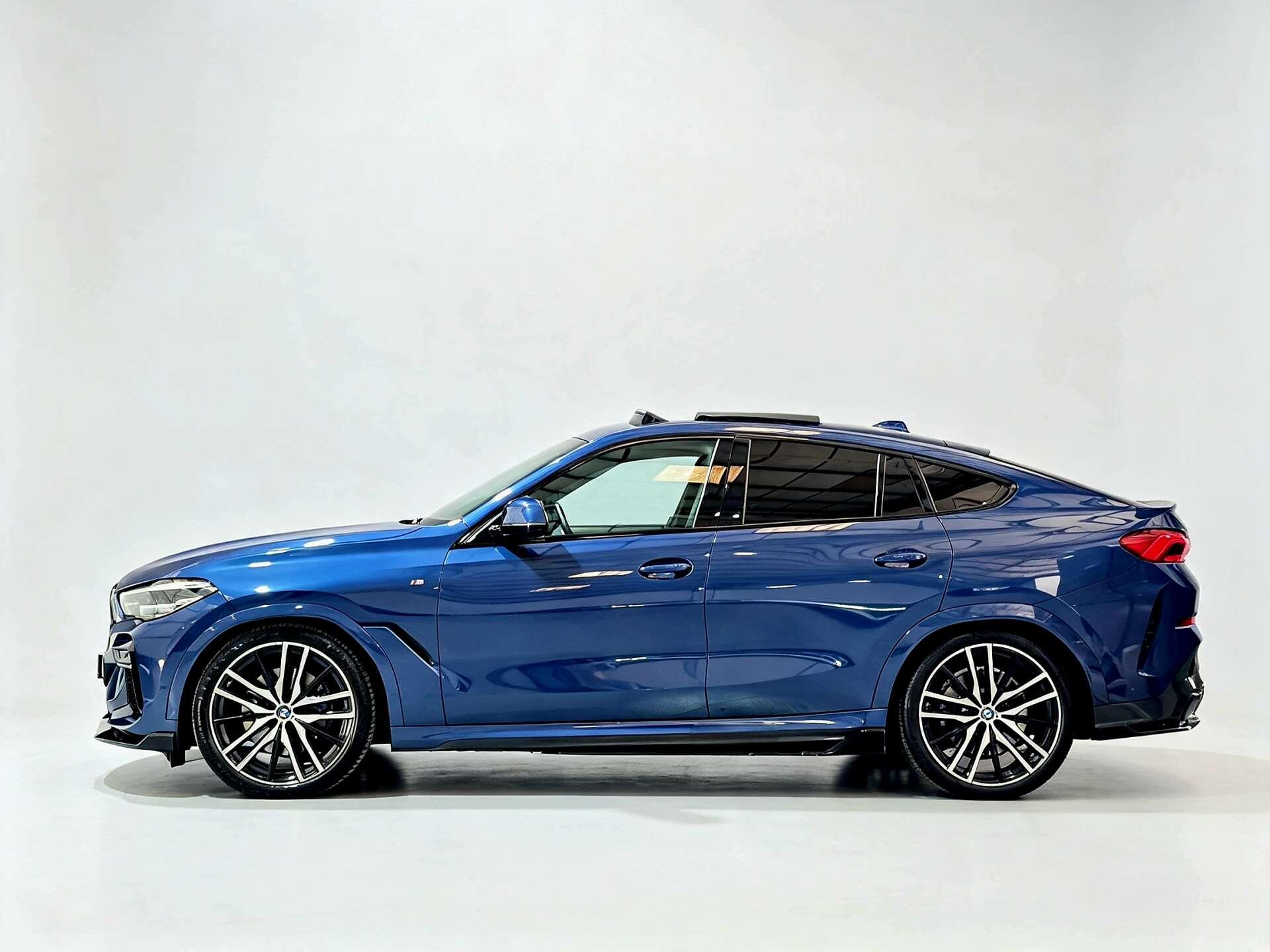 BMW X6 view 10