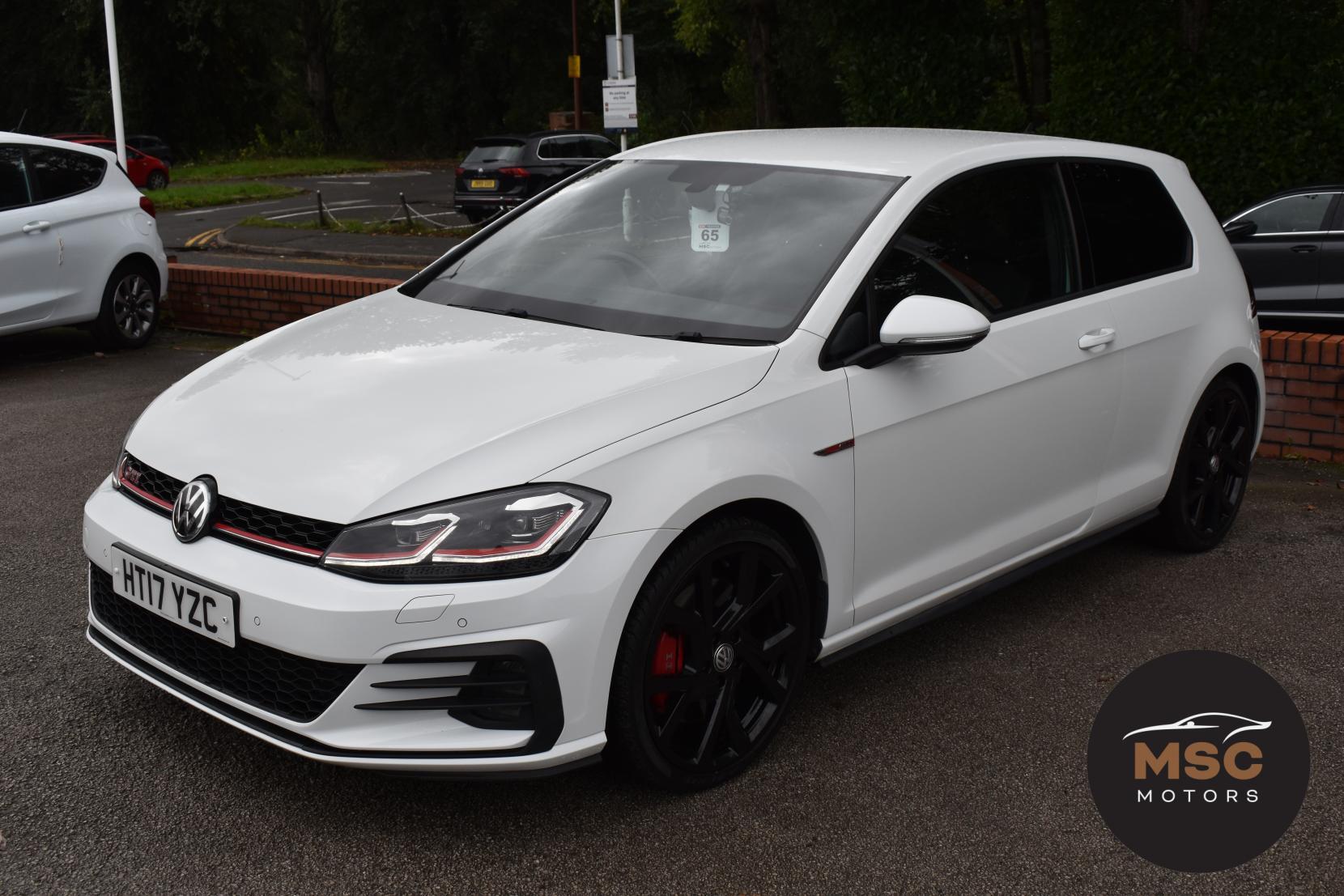 Volkswagen Golf view 5