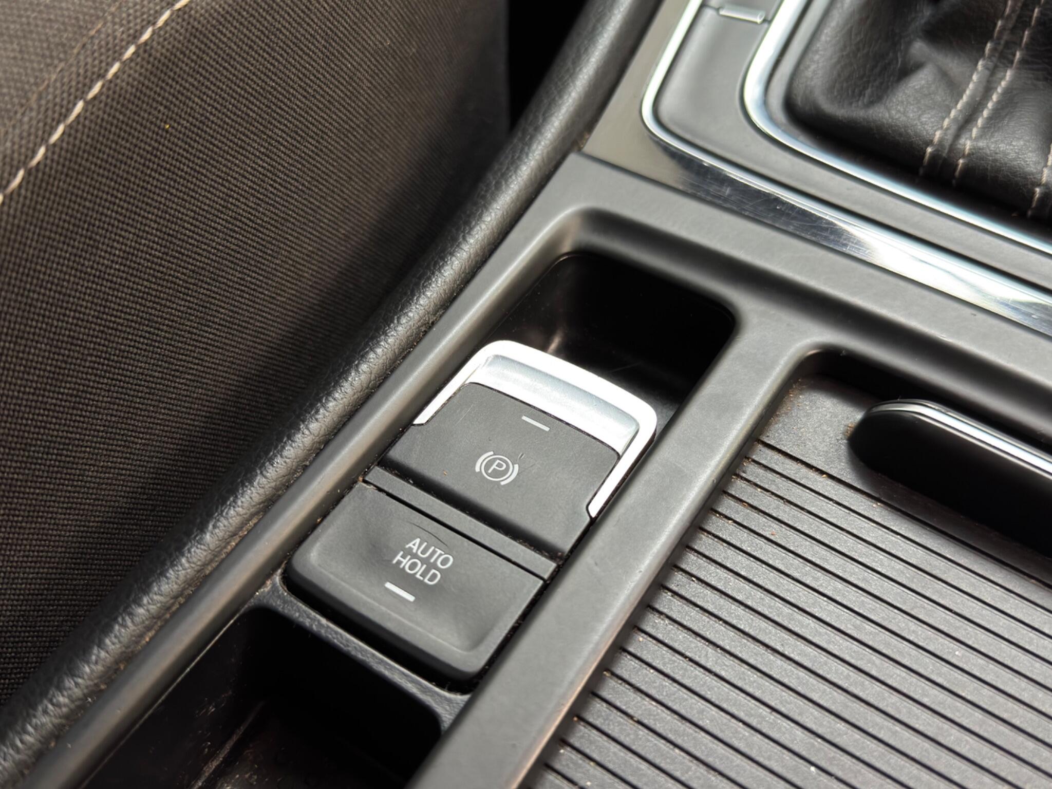 Volkswagen Golf view 39