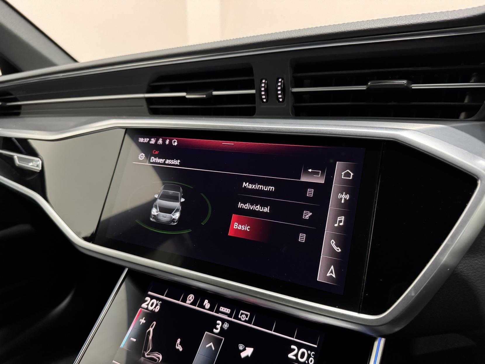 Audi A6 Saloon view 33
